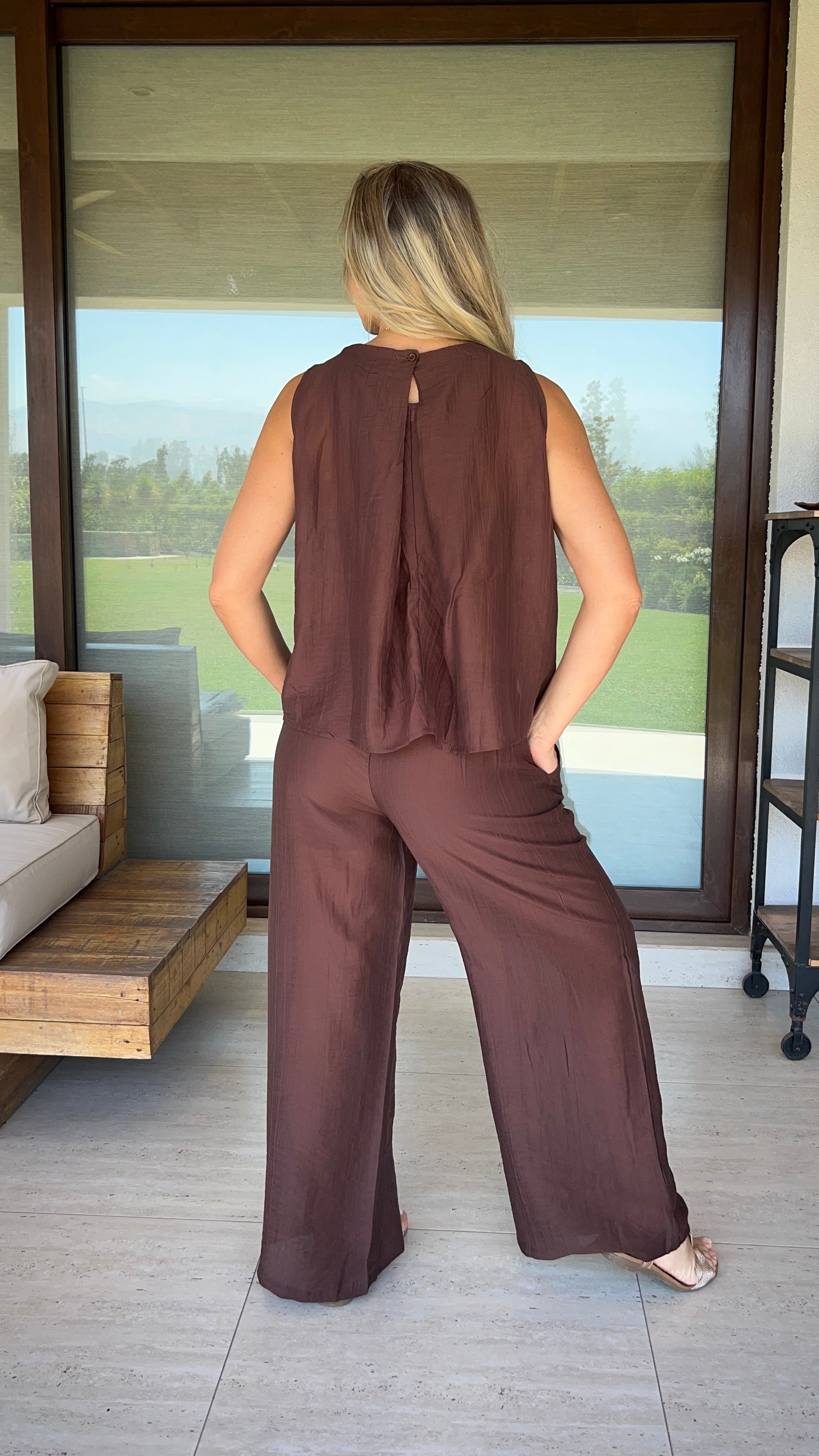 Conjunto Anaís Chocolate