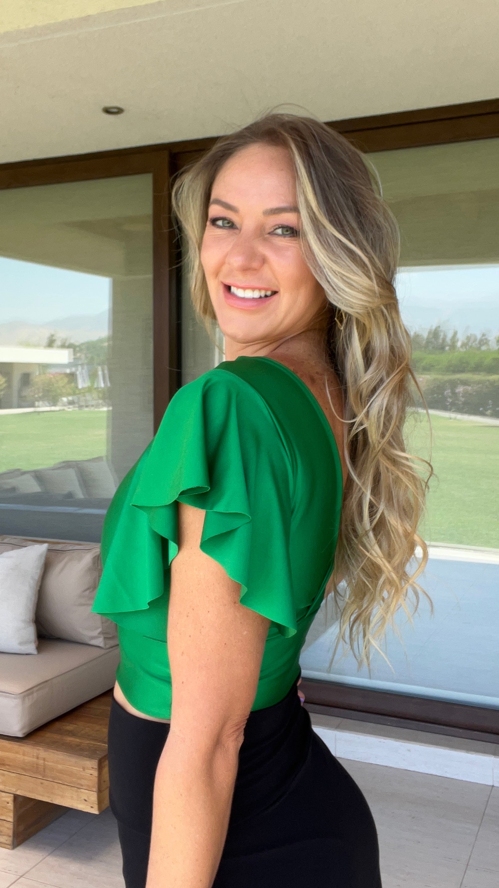 Crop Top Elisa Verde | Top Corto Verde de fiesta | Amoramar.cl 1