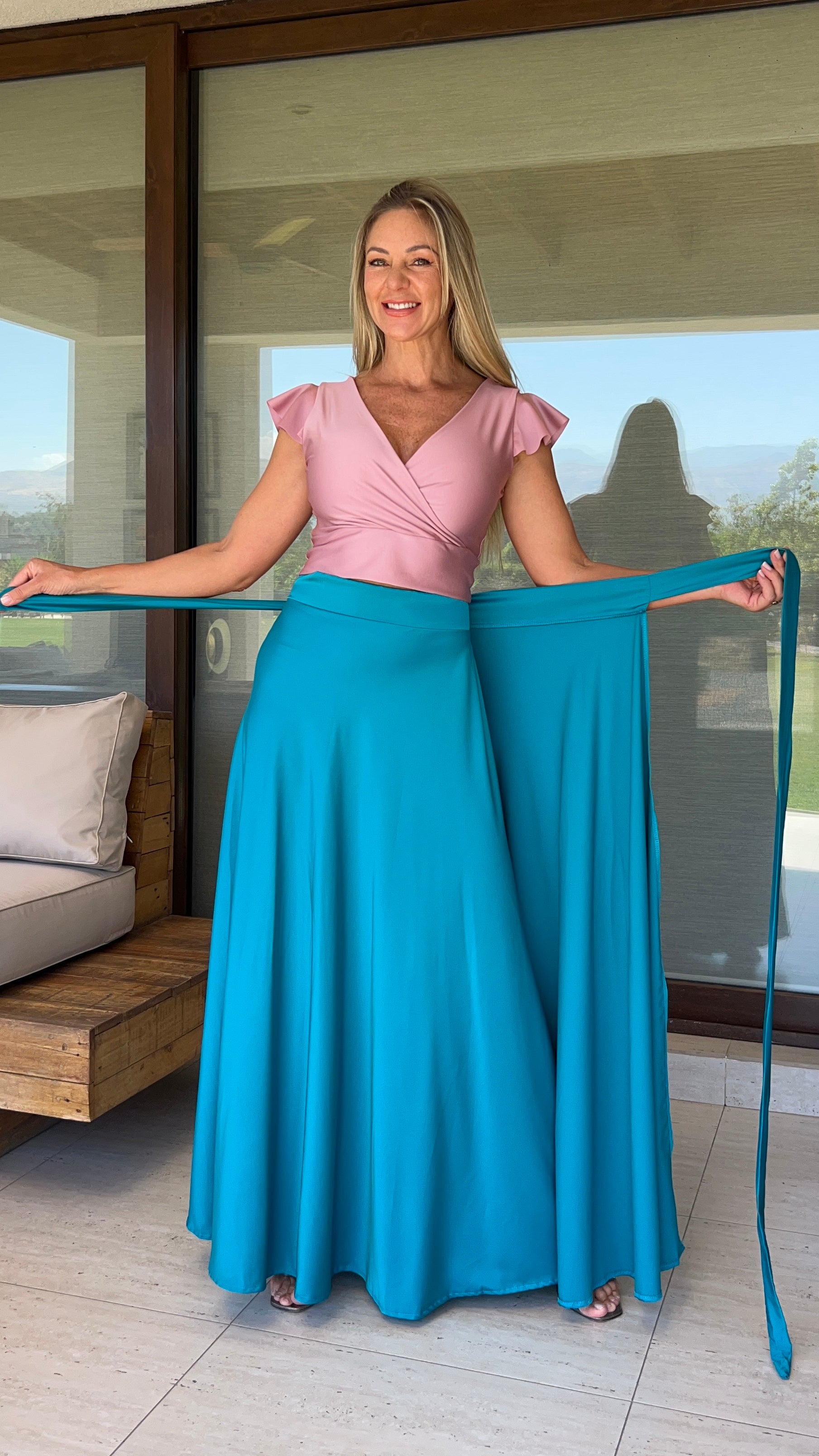 Falda envolvente piel de seda turquesa| falda fiesta mujer tipo pareo azul turquesa| AMORAMAR.cl 5