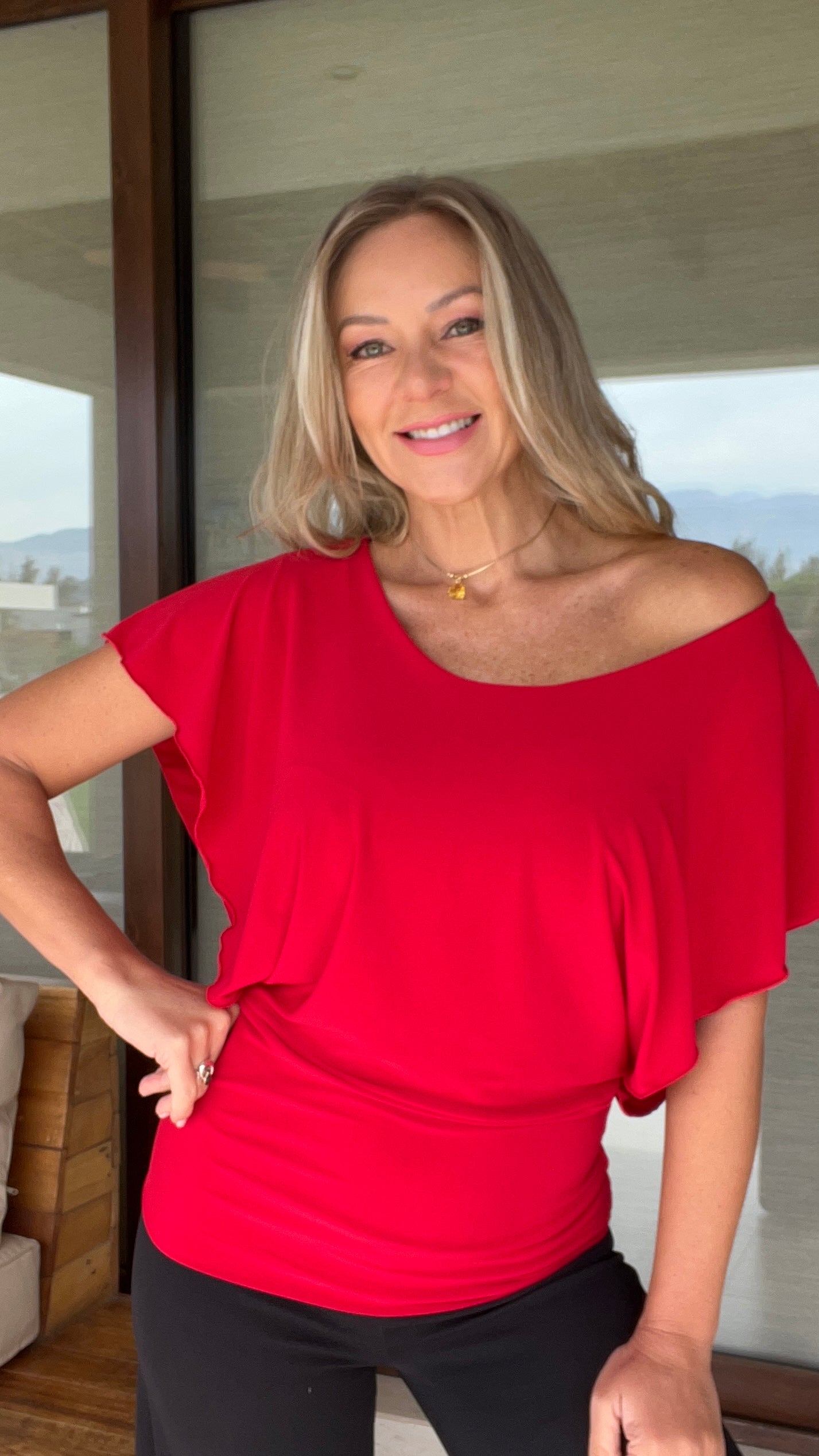 Top Cloe rojo| top cuello bote rojo| Amoramar.cl 3