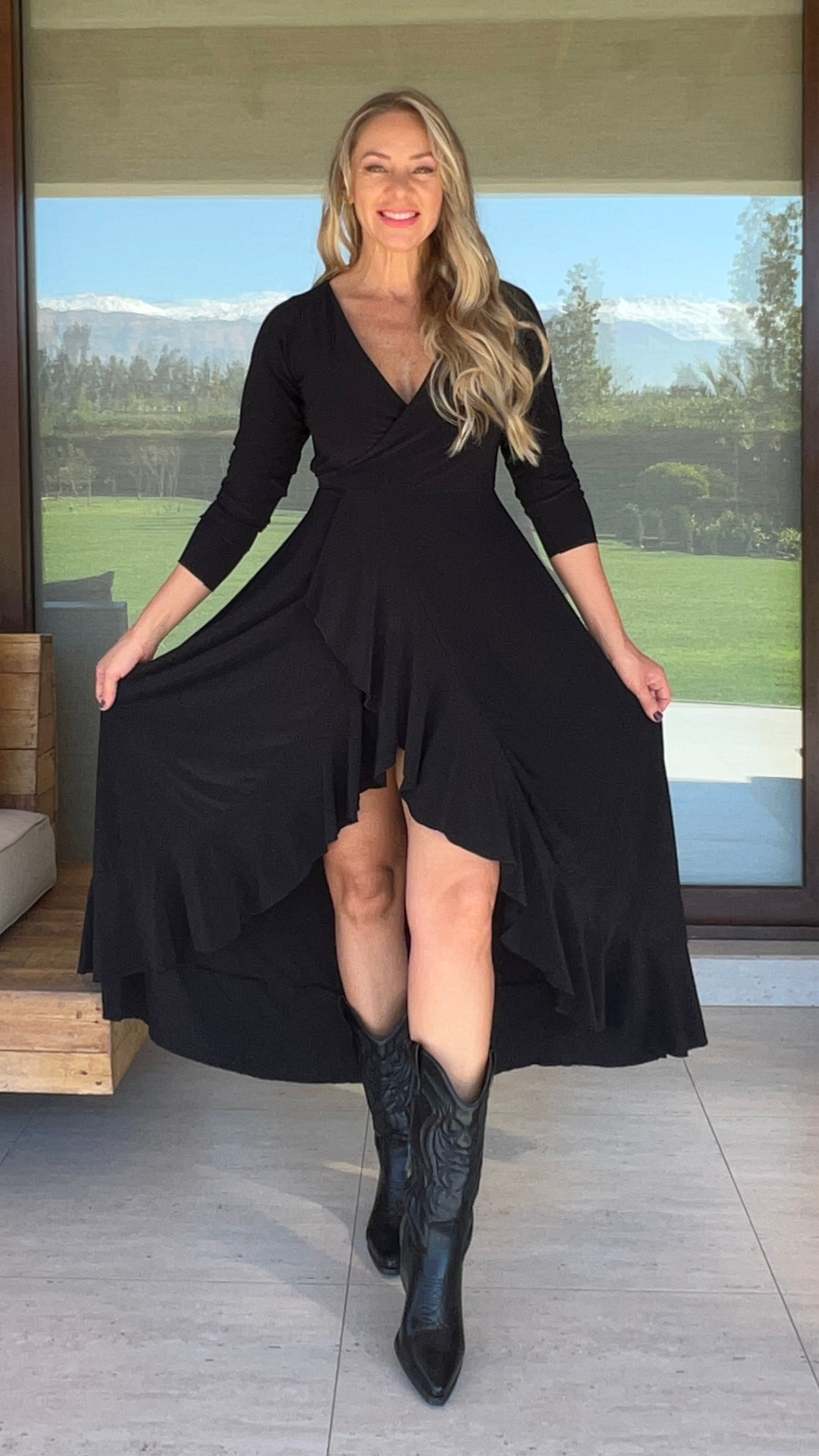 Vestido Emma Negro| Vestido asimétrico largo tipo pareo negro| Amoramar.cl