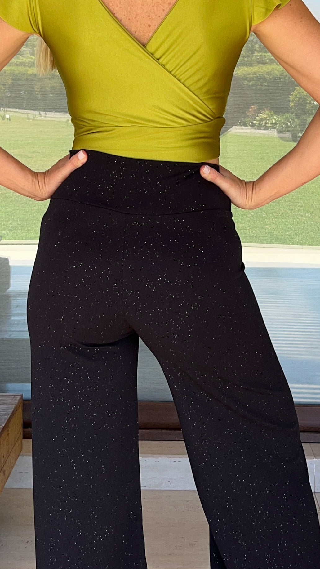 Palazzo Sofía Negro Brillos