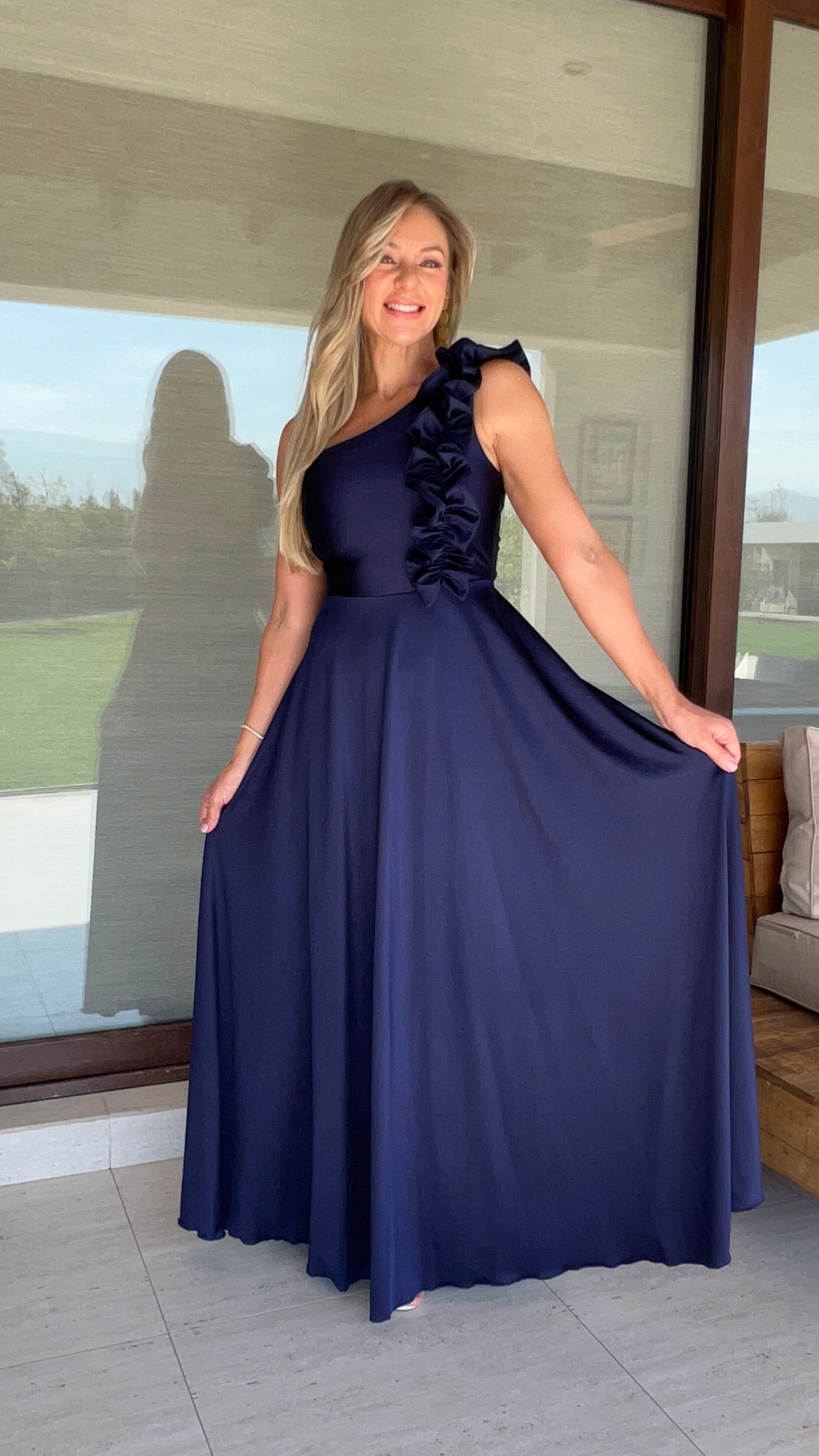 Vestido Camila Azul Marino| Vestido fiesta largo mujer asimétrico azul oscuro |Amoramar.cl