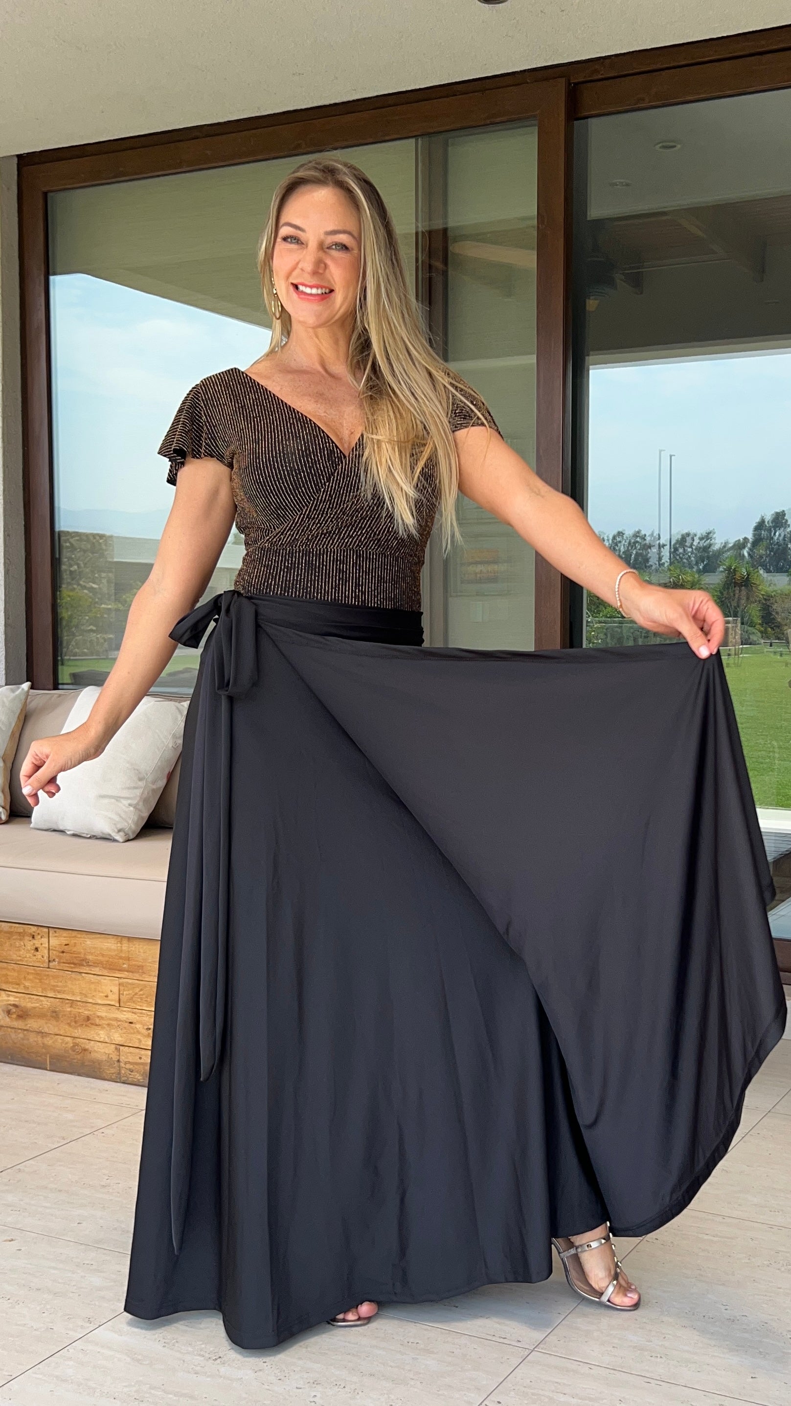 Falda envolvente dupont negra| Falda fiesta negra| Falda elegante|Amoramar.cl 1