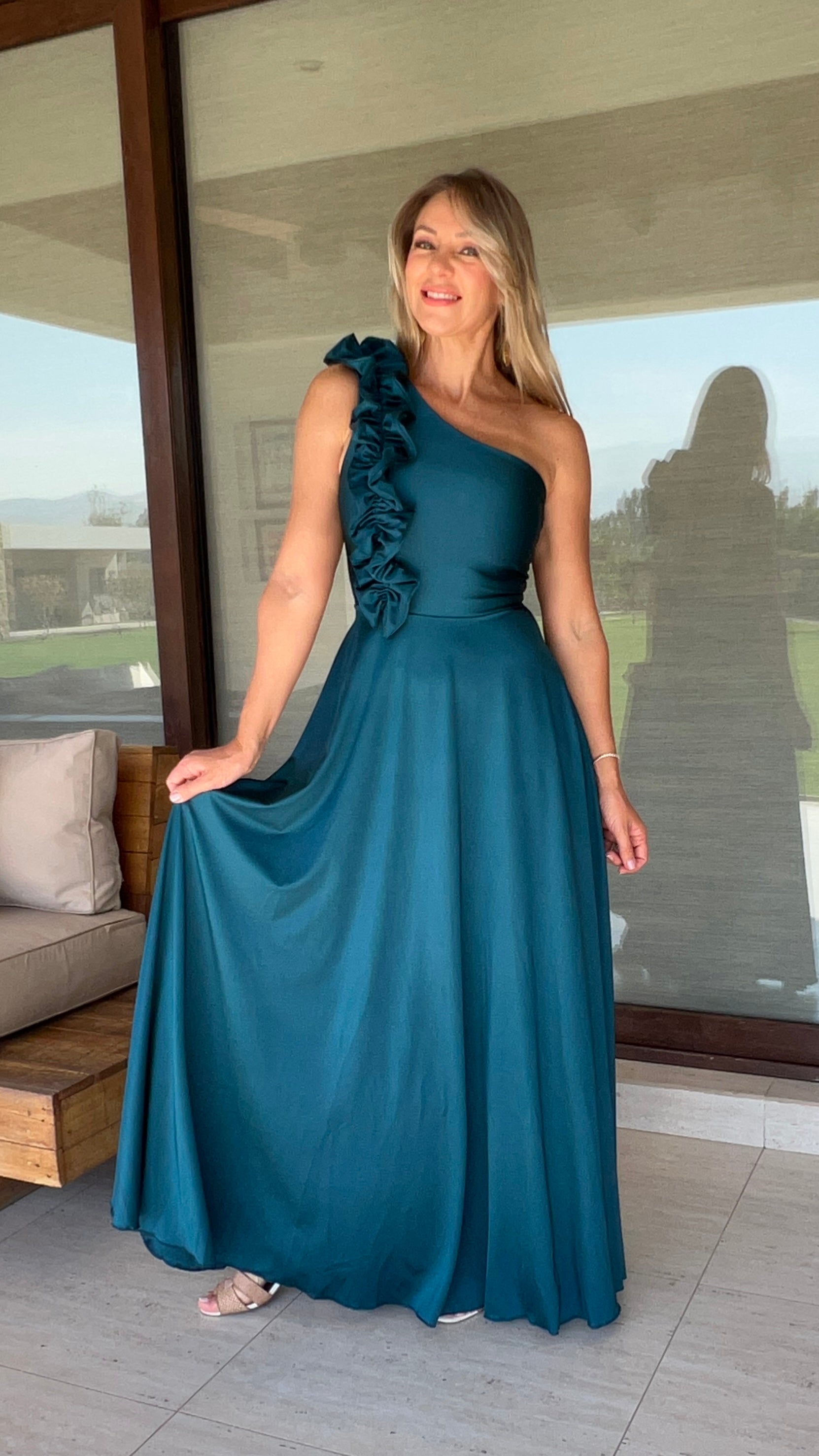 Vestido Camila Azul Petróleo| Vestido fiesta largo mujer asimétrico |Amoramar.cl 2