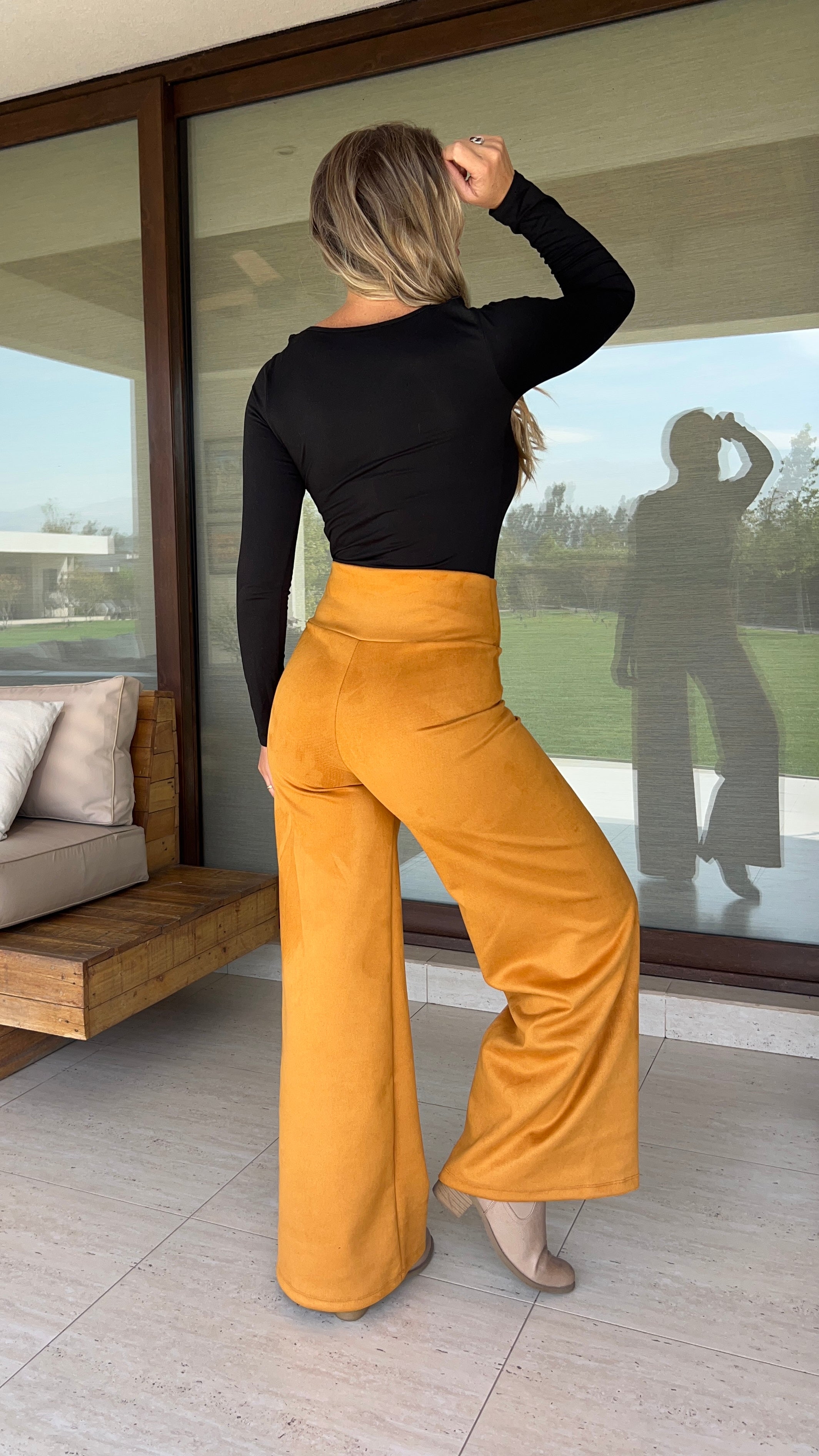 Palazzo Gamuza Mostaza