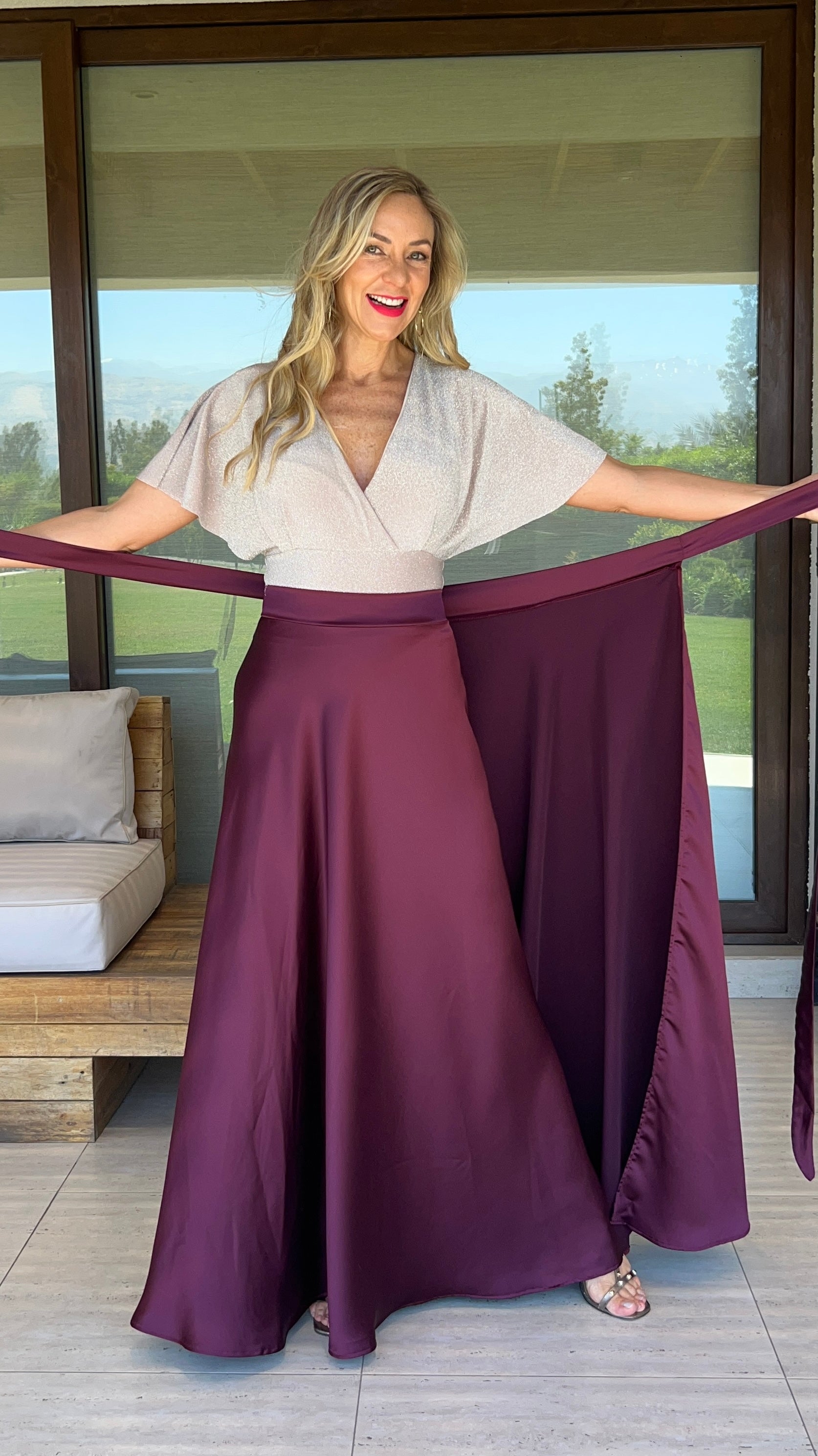 Falda Envolvente Piel de Seda Berenjena