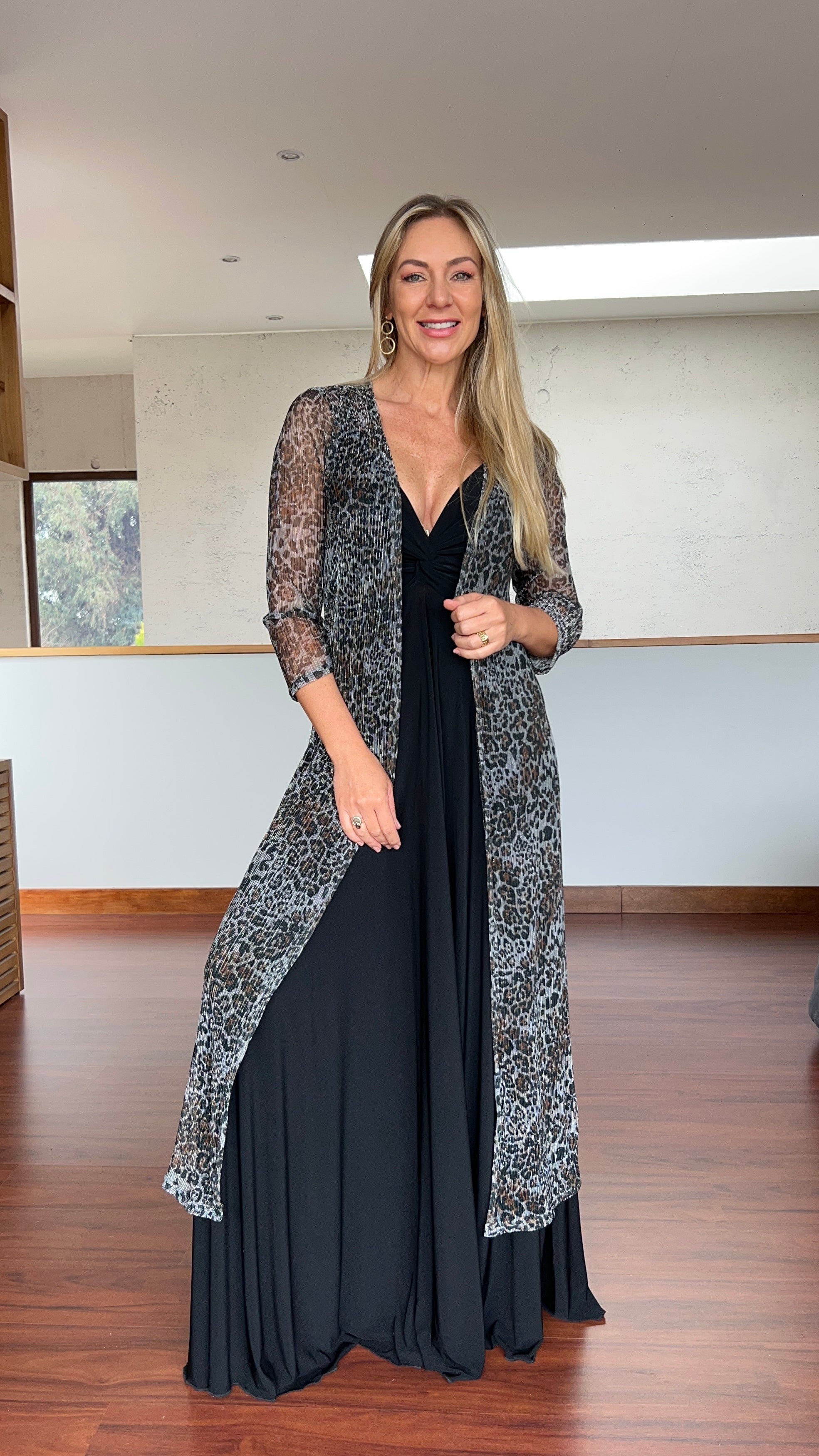 Tapado plisado print gris| kimono mujer largo fiesta print gris|Amoramar.cl 3