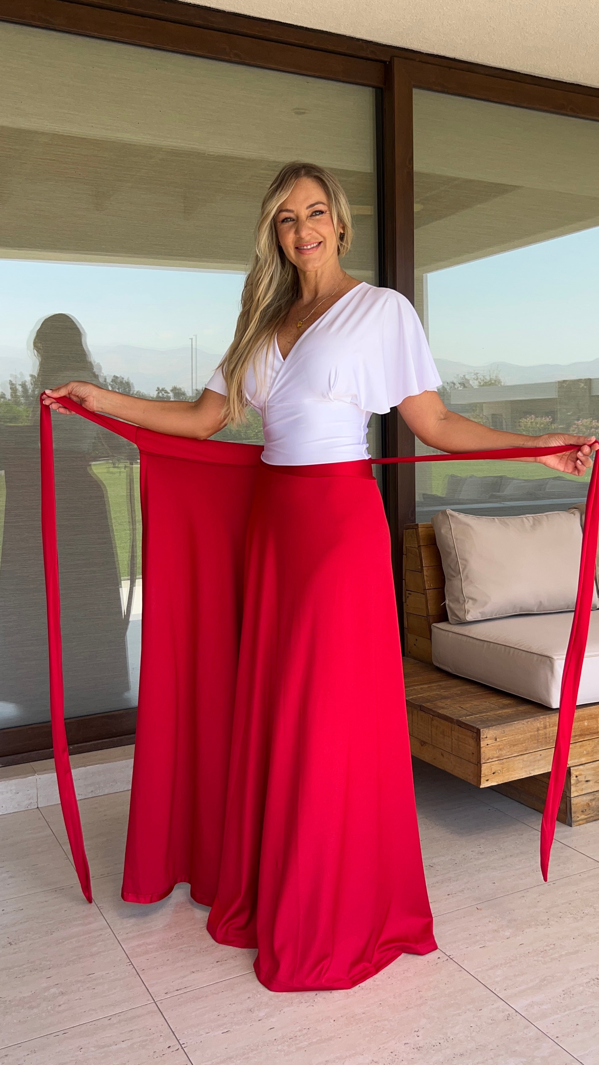 Falda envolvente Dupont roja| falda larga tipo pareo fiesta rojo| Amoramar.cl 1