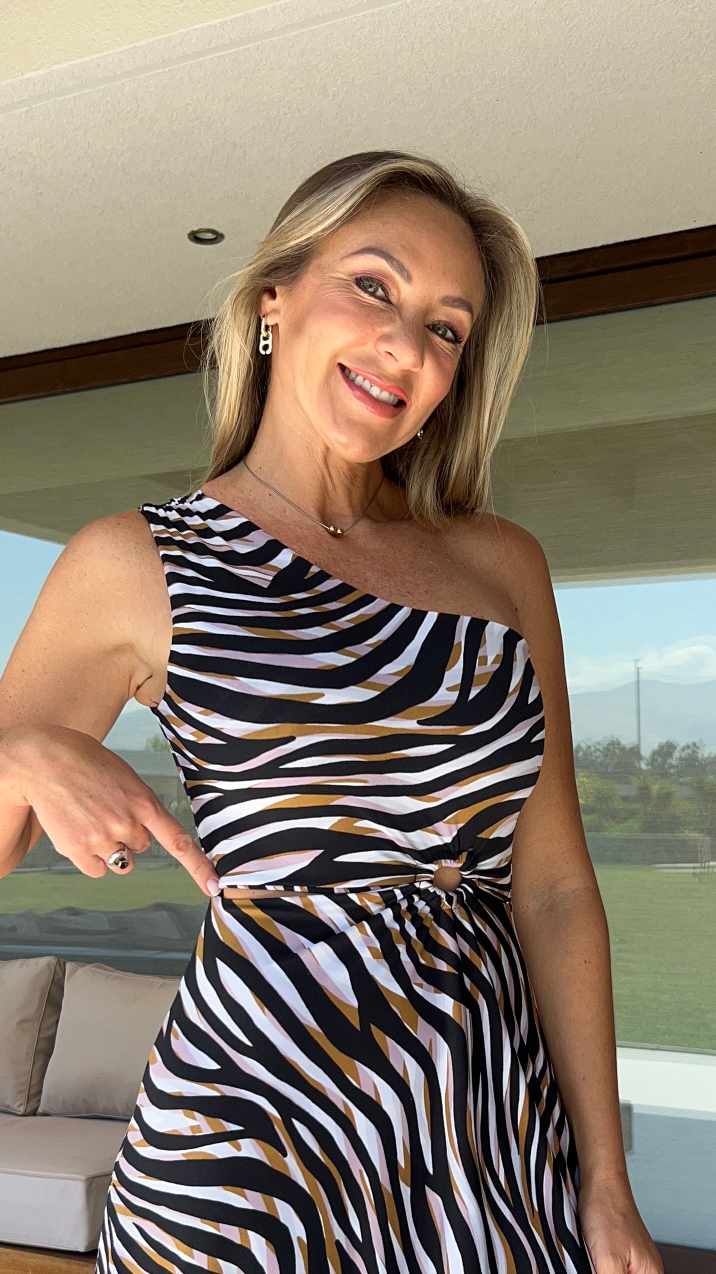 Vestido Isidora Ity Print Cebra Negro Mostaza