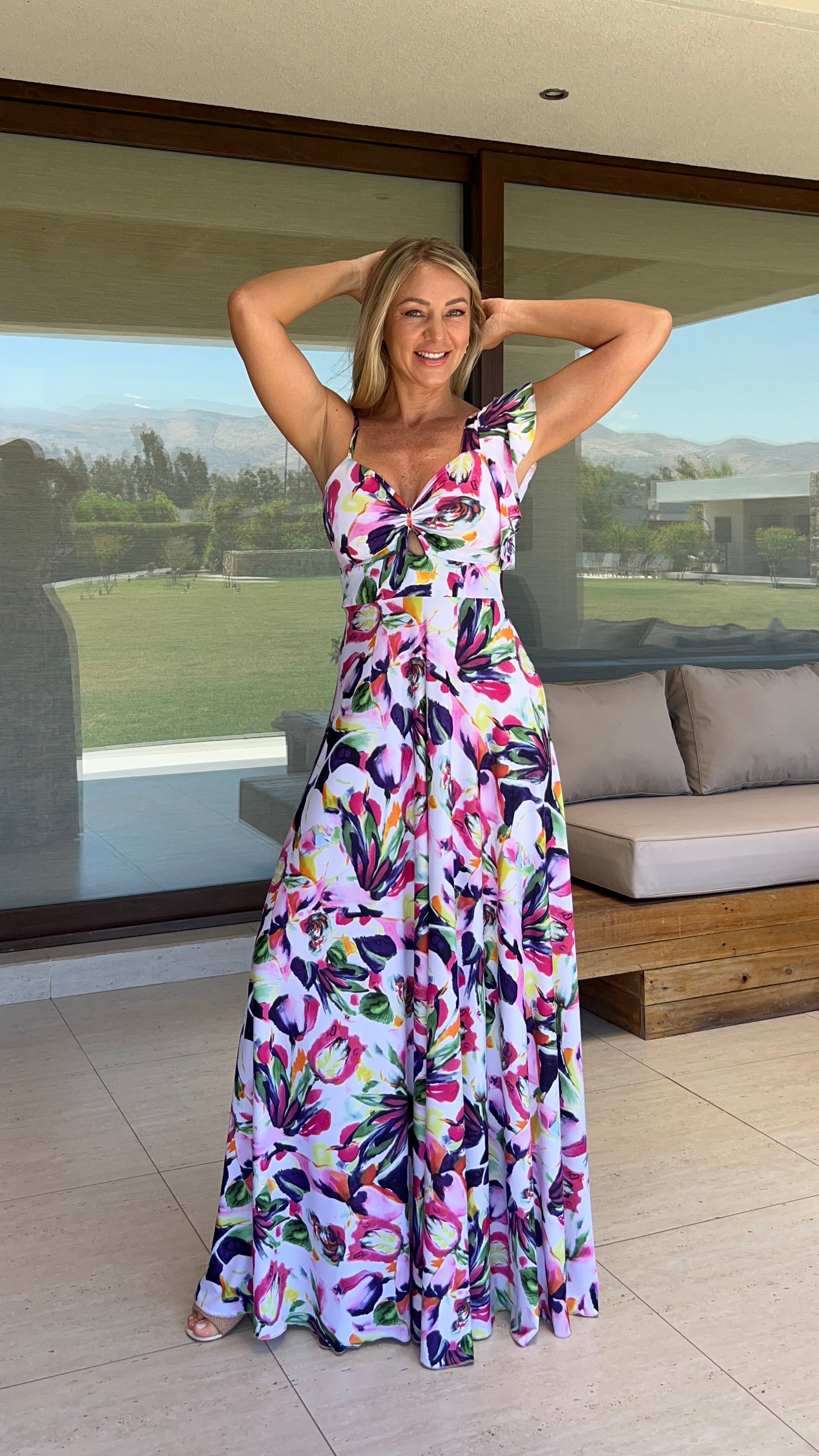 Vestido Amalia Blanco flores lila, verde| vestido largo mujer hombro vuelos| amoramar.cl