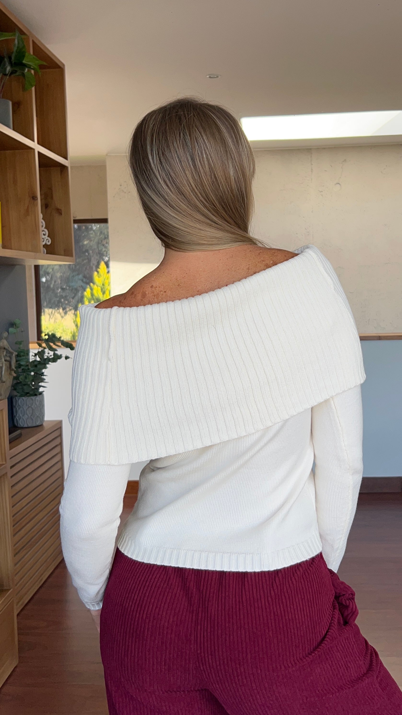 Polera Cami Blanca| polera lanilla cuello bote manga larga blanca |Amoramar.cl 2