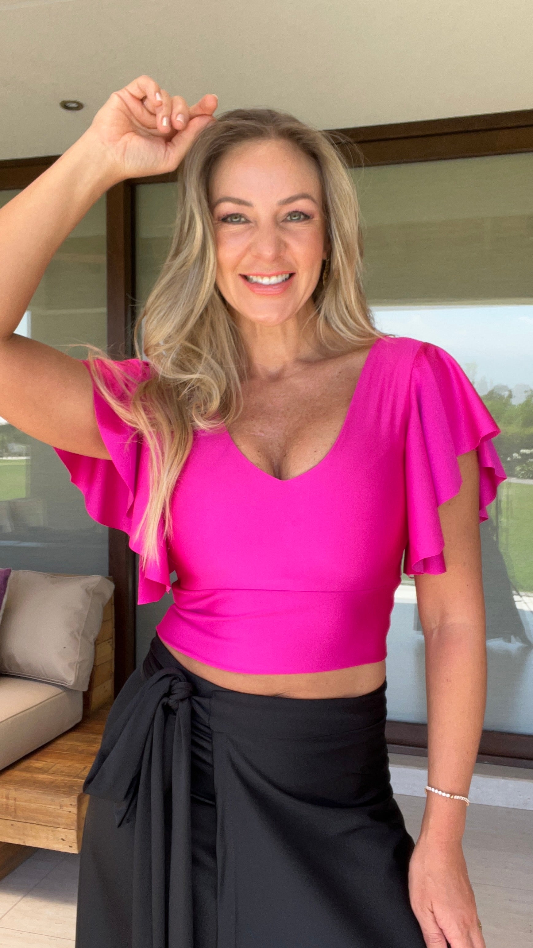 Crop Top Elisa Fucsia | Top Corto Fucsia de fiesta | Amoramar.cl