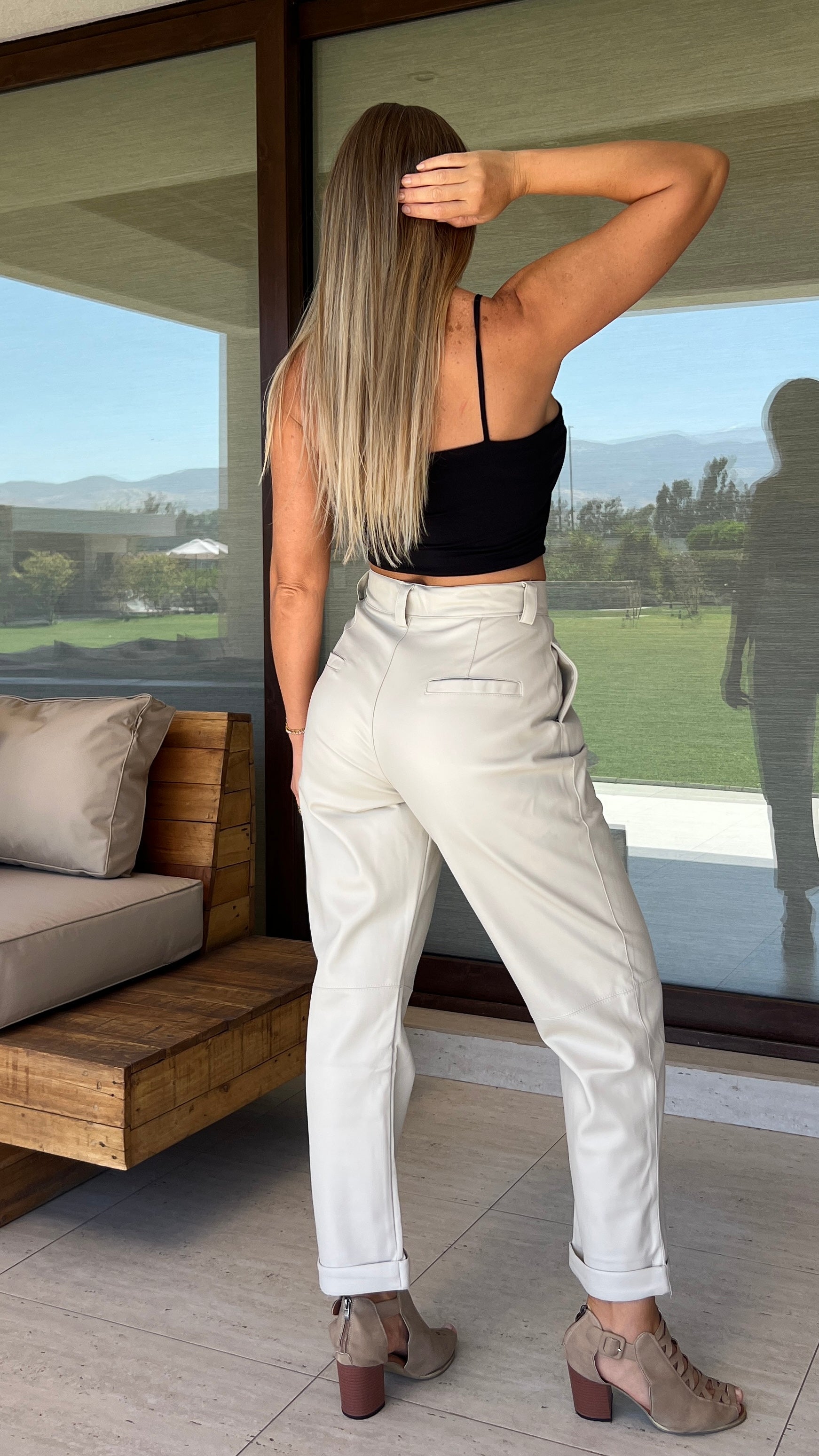 Pantalón Ecocuero Crudo