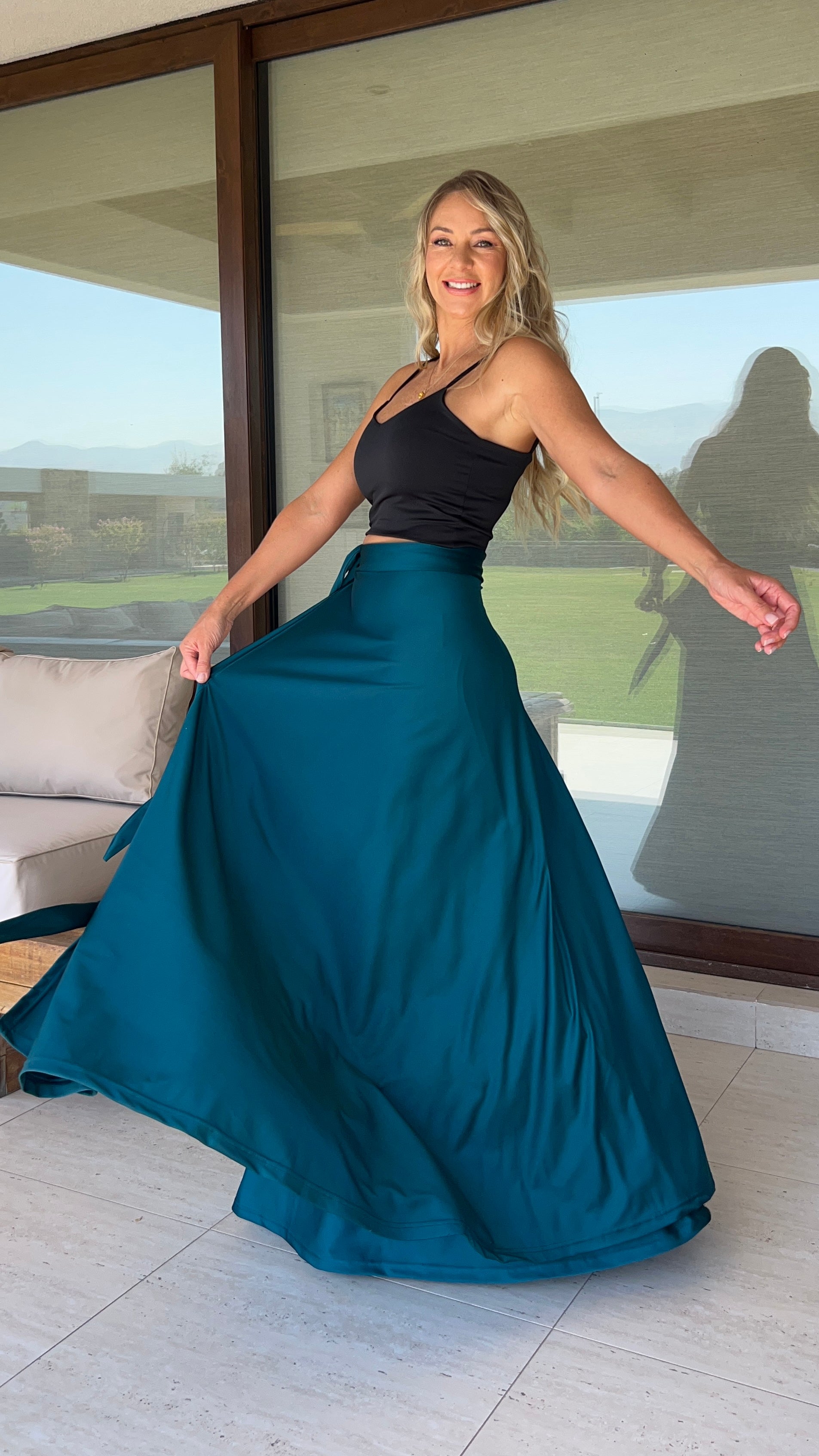 Falda envolvente dupont azul petróleo |Falda fiesta tipo pareo azul petróleo |Amoramar.cl 2