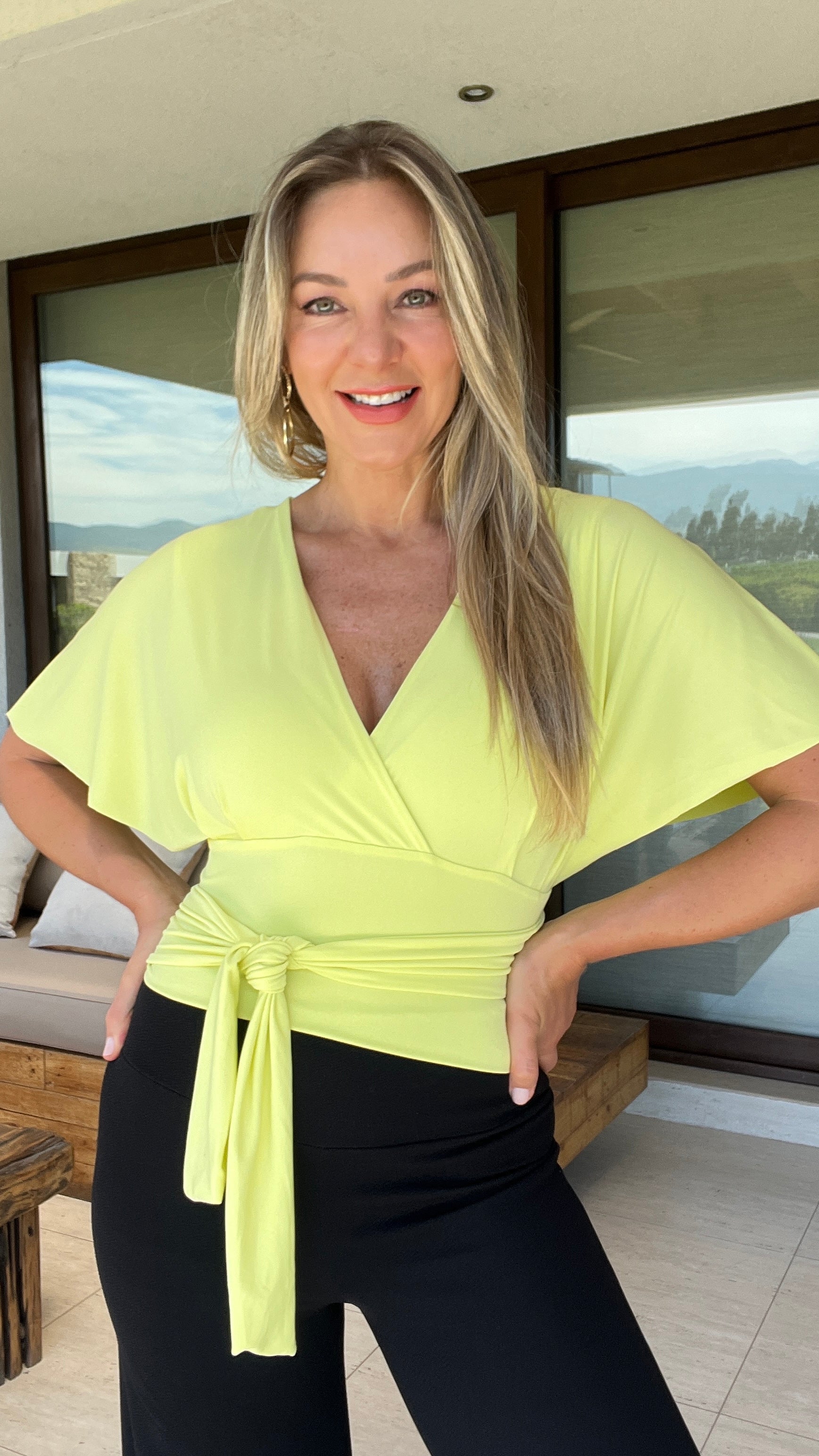 Top Julia Amarillo