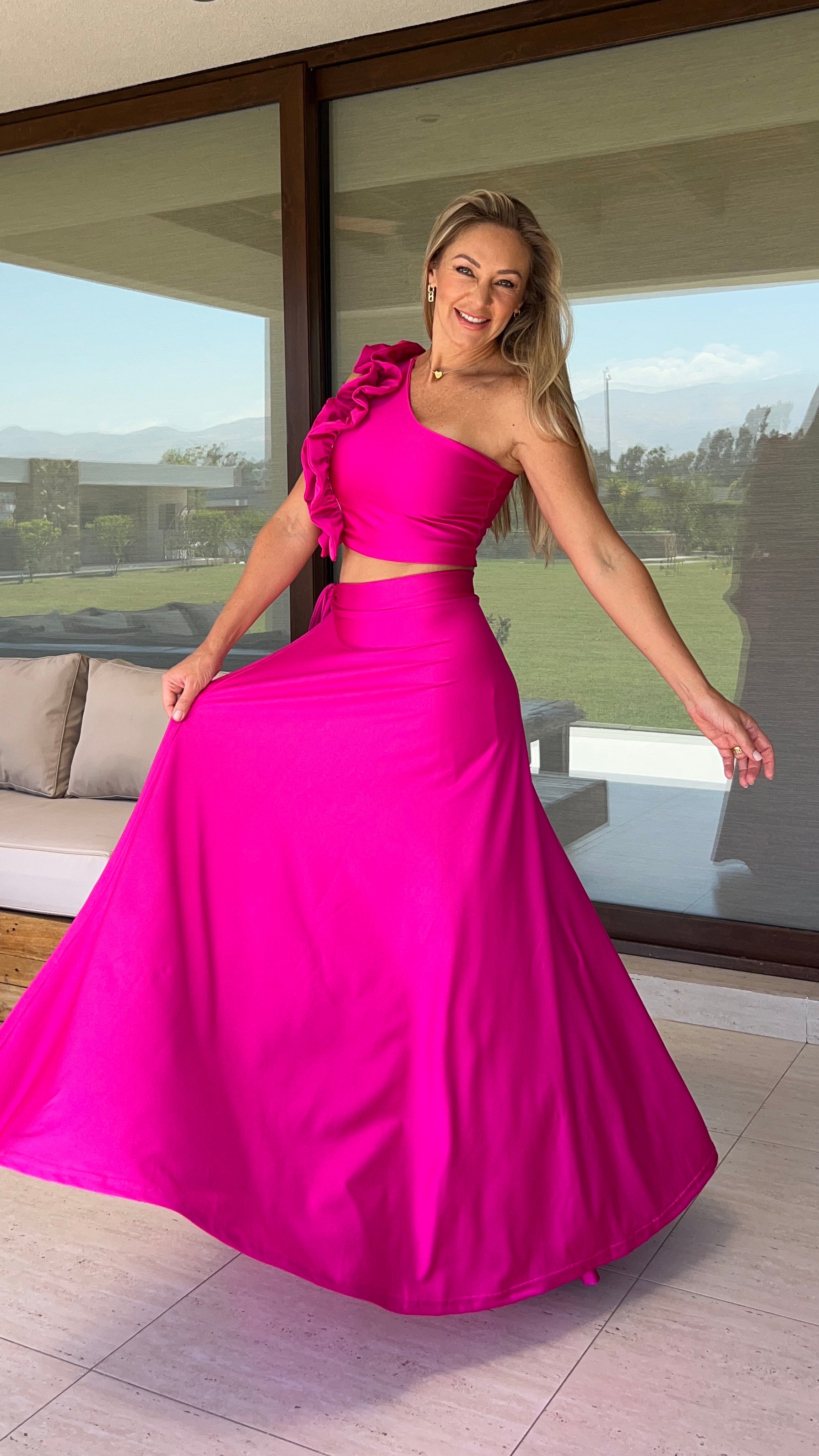 Crop Top Asimétrico Catherine Fucsia