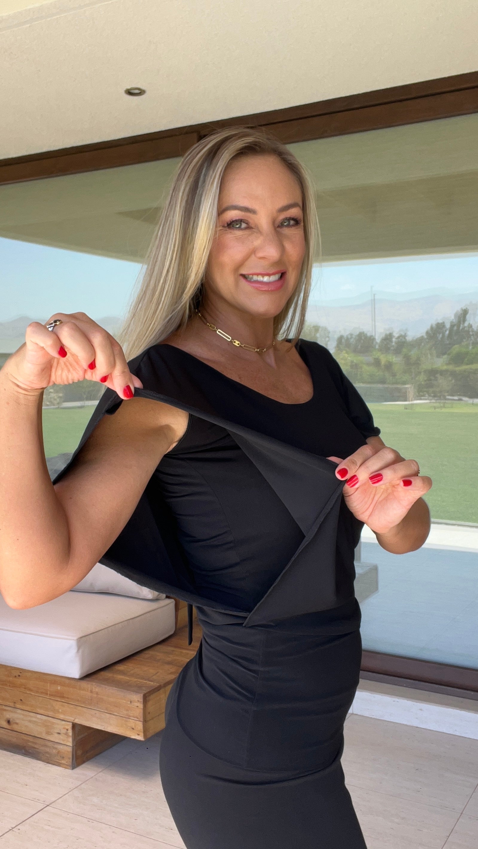 Top Cloe Negro | polera cuello en bote negra| amoramar.cl 2