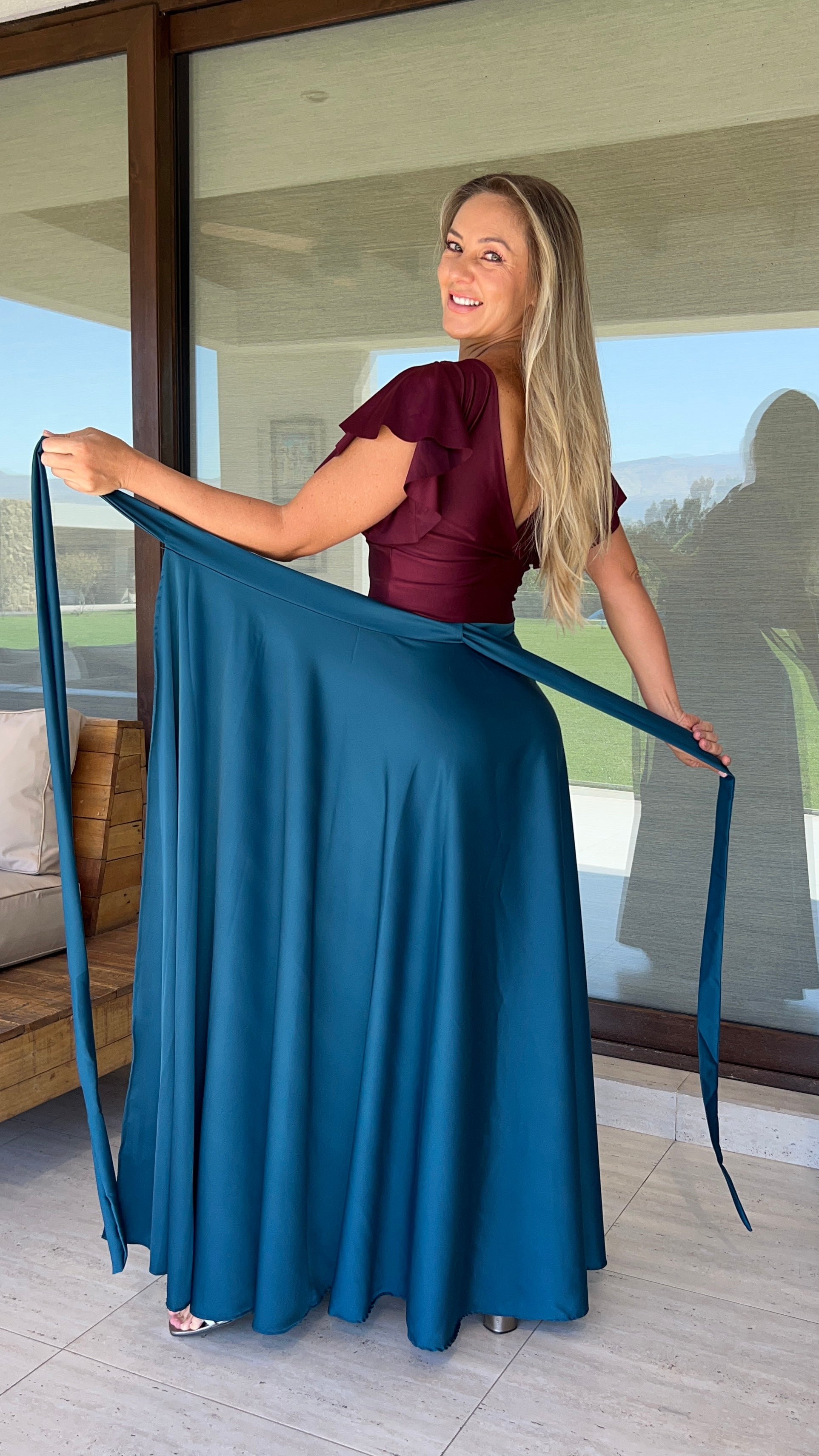 Falda envolvente azul petróleo amarre tipo pareo| falda larga fiesta mujer| Amoramar.cl 2