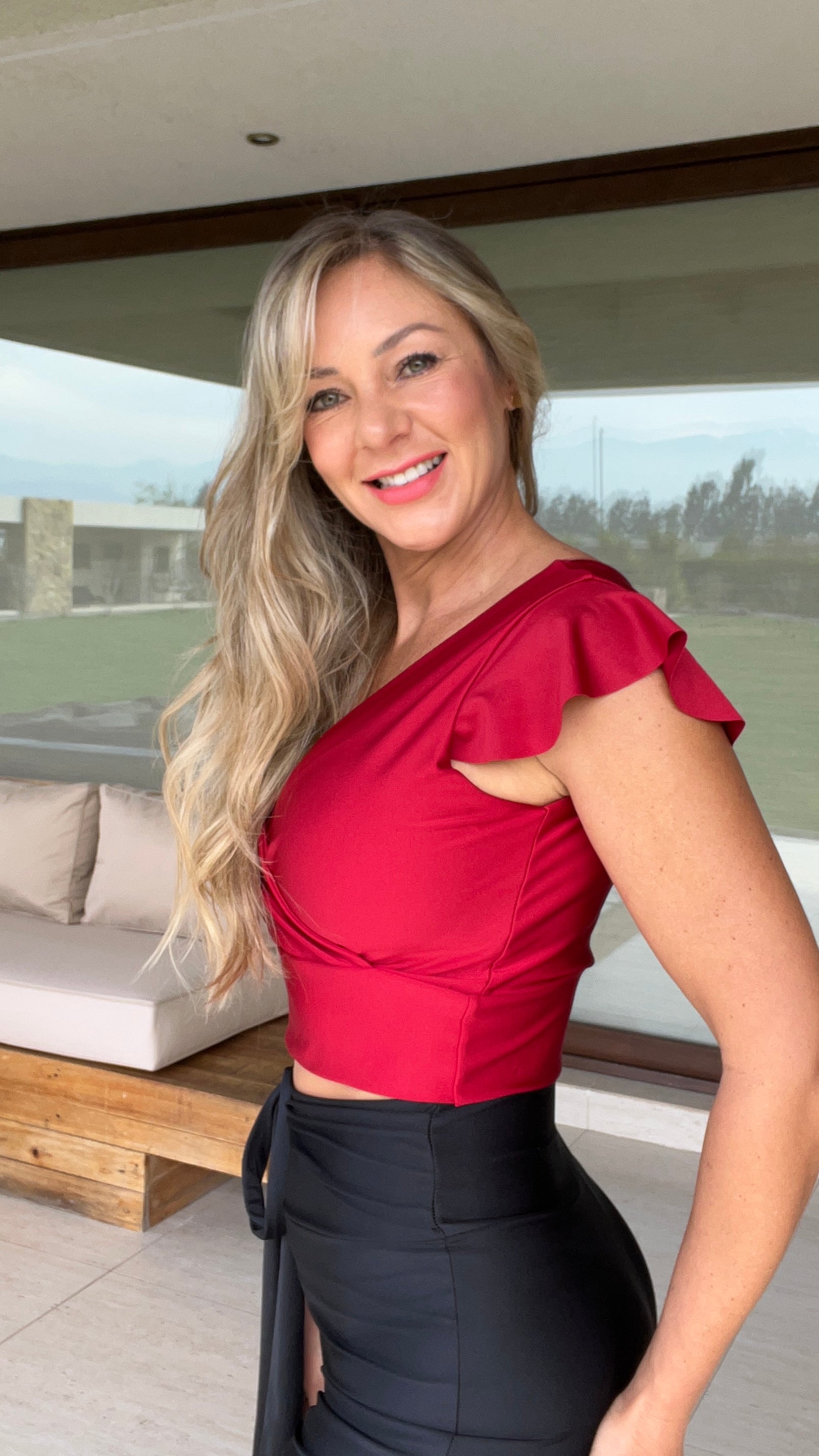 Crop Top Antonia rojo | Top corto de fiesta rojo | amoramar.cl 3