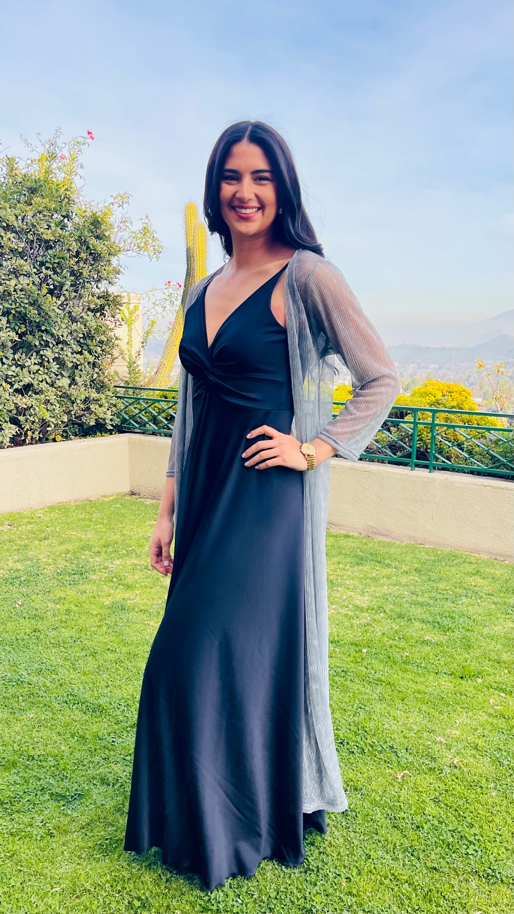 Tapado Gris Hilos Plata traslúcido, Kimono fiesta mujer gris| Amoramar.cl