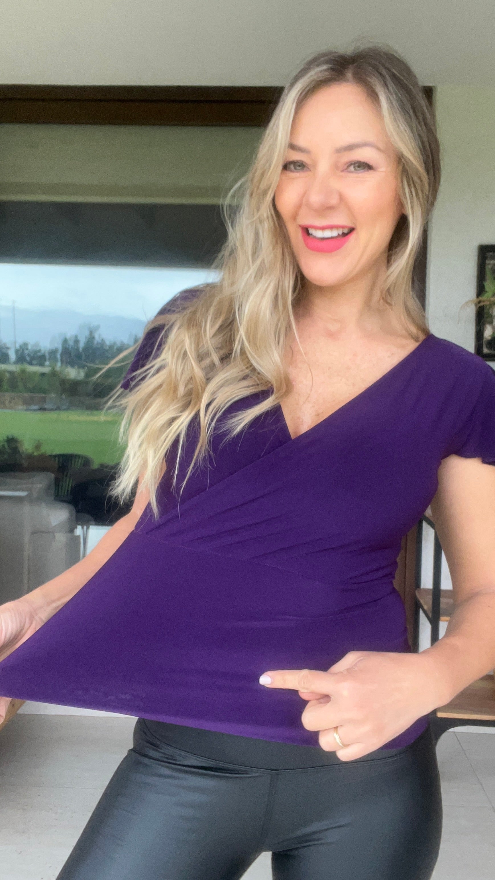 Top Mediano Doble Postura Morado