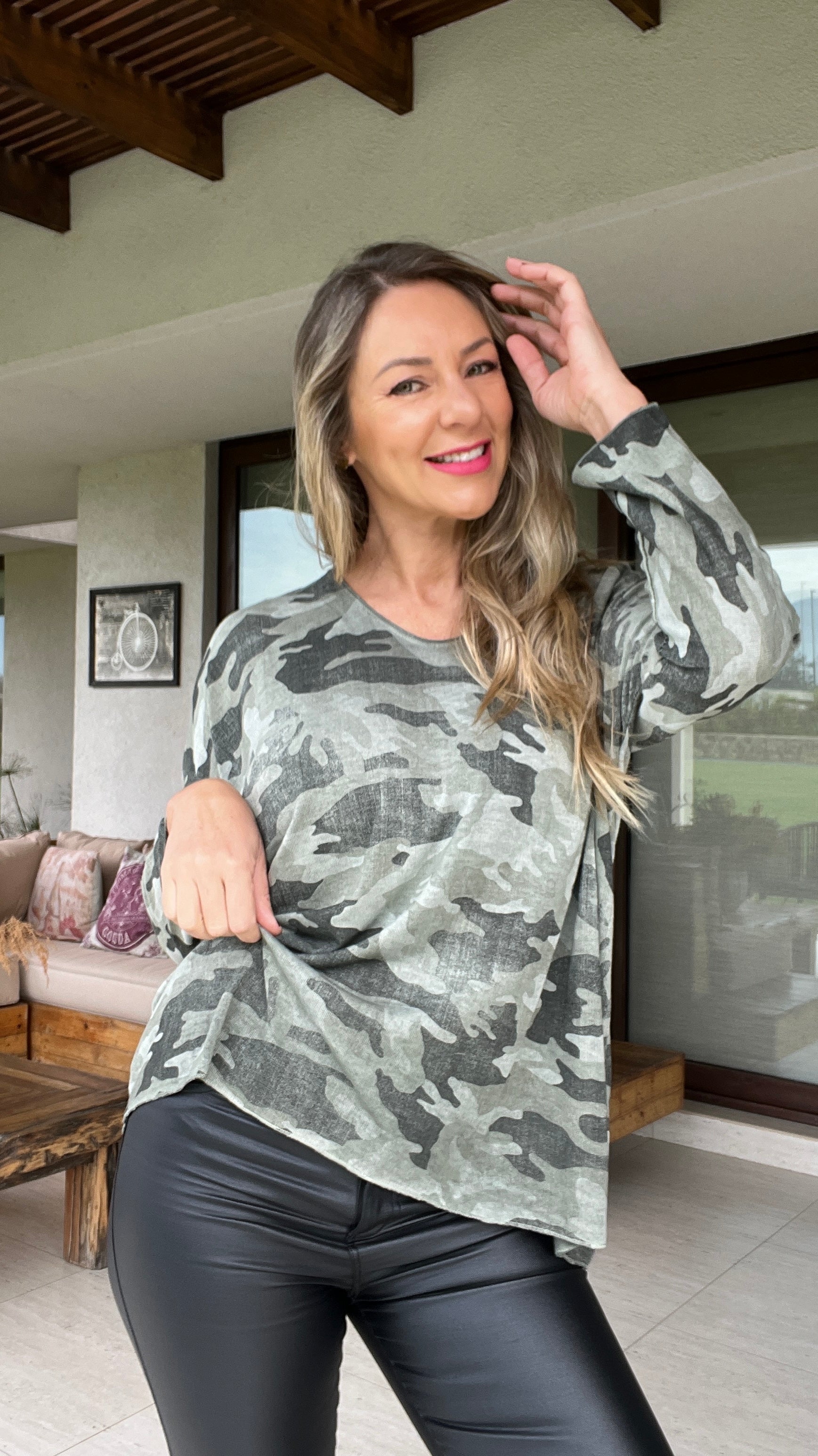 Polera Camuflaje Verde | Polera Maglia Manga Larga | Amoramar.cl