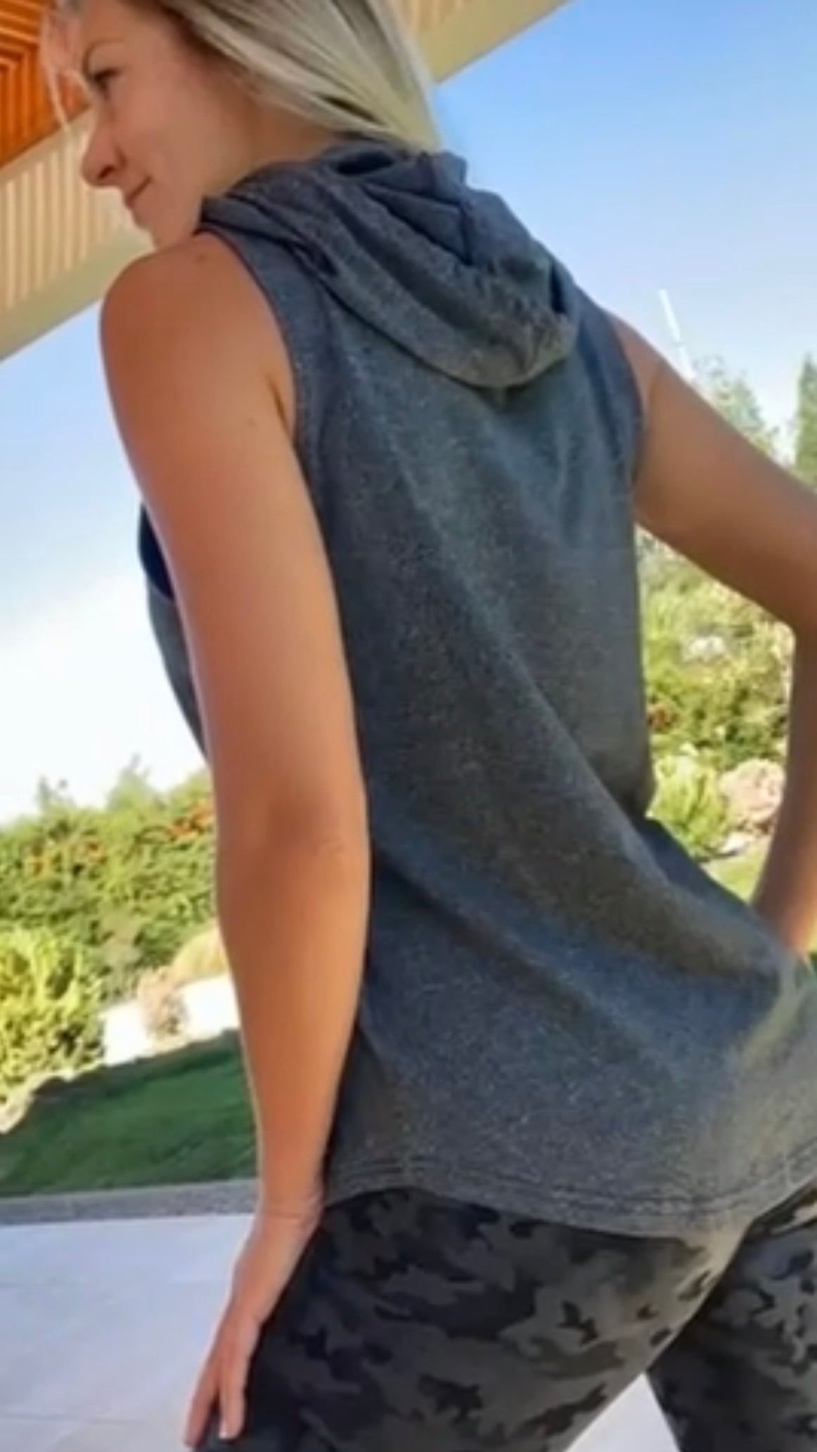 Polera deportiva con capucha | Polera sport 1| Amoramar.cl