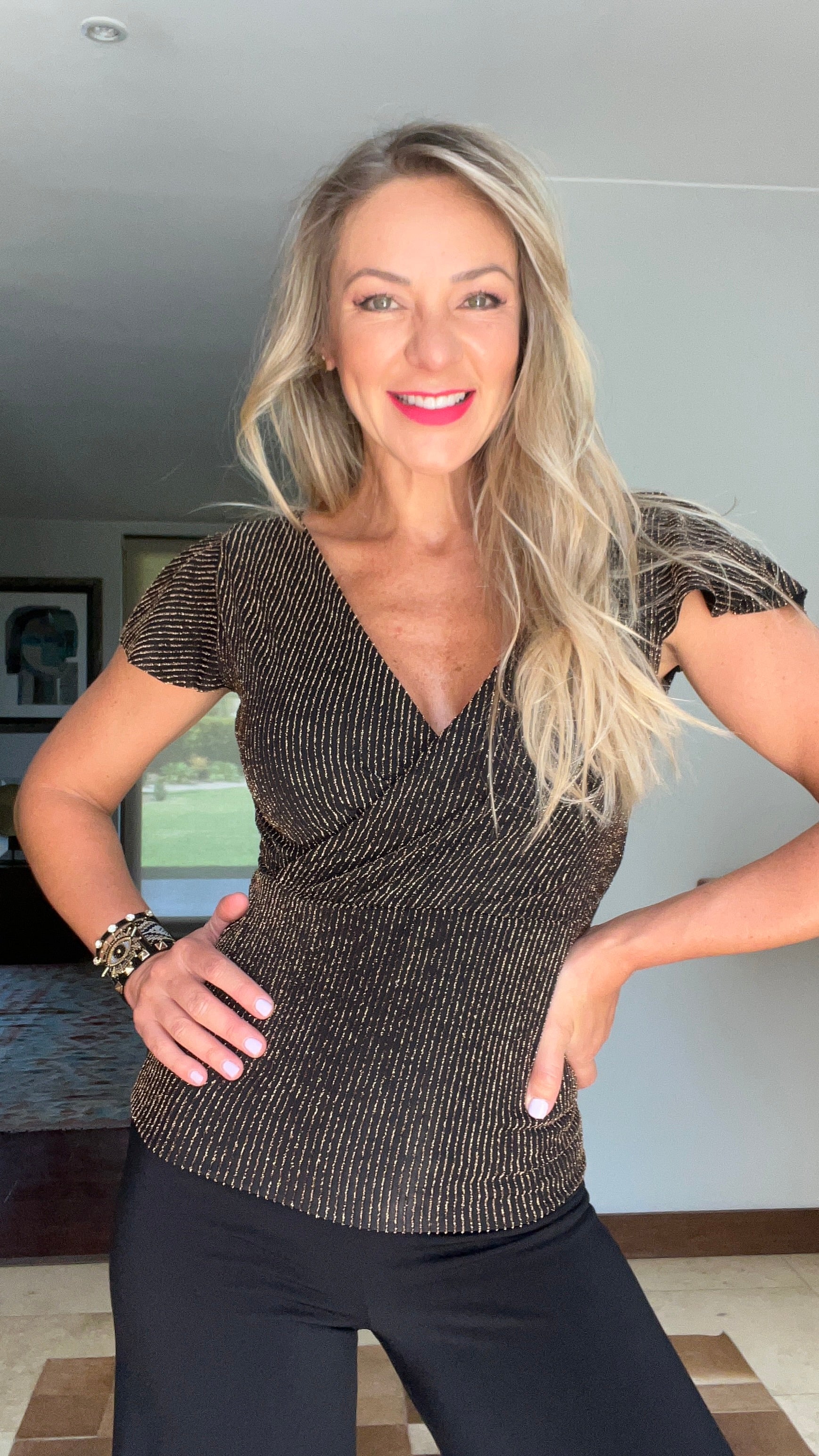 Top Mediano Doble Postura Fiesta líneas doradas | Top Mujer de fiesta| Amoramar.cl 4