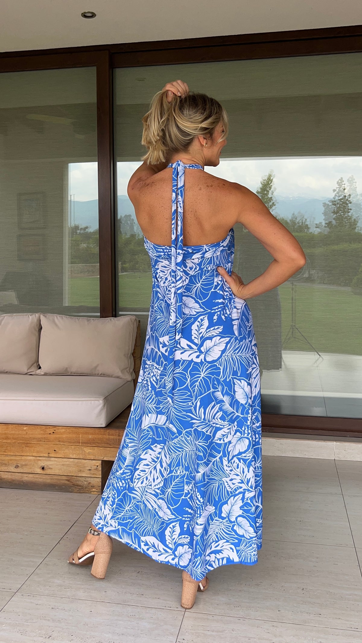Falda Ity Azul Hojas Blancas