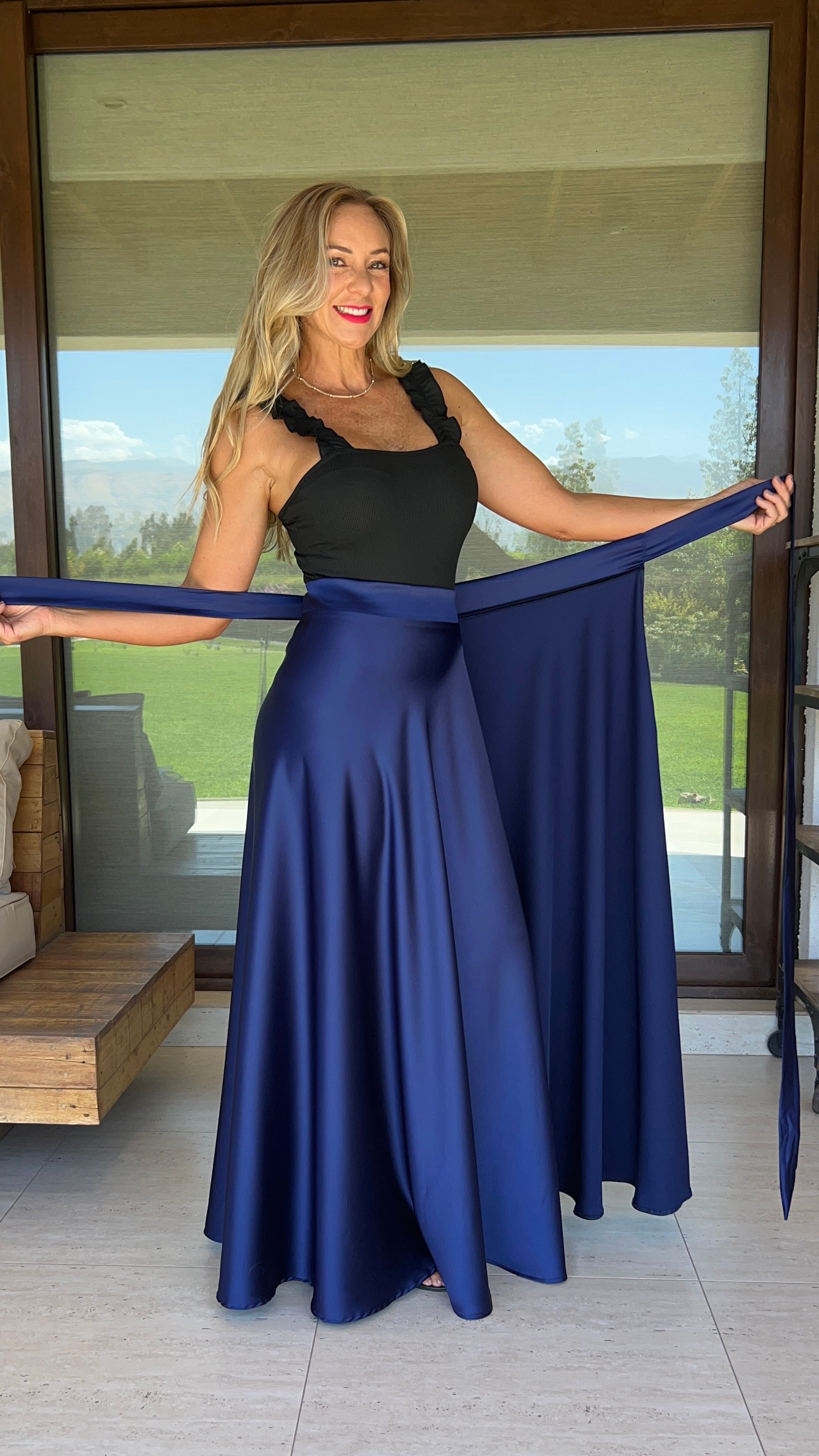 Falda Piel de Seda Azul Marino