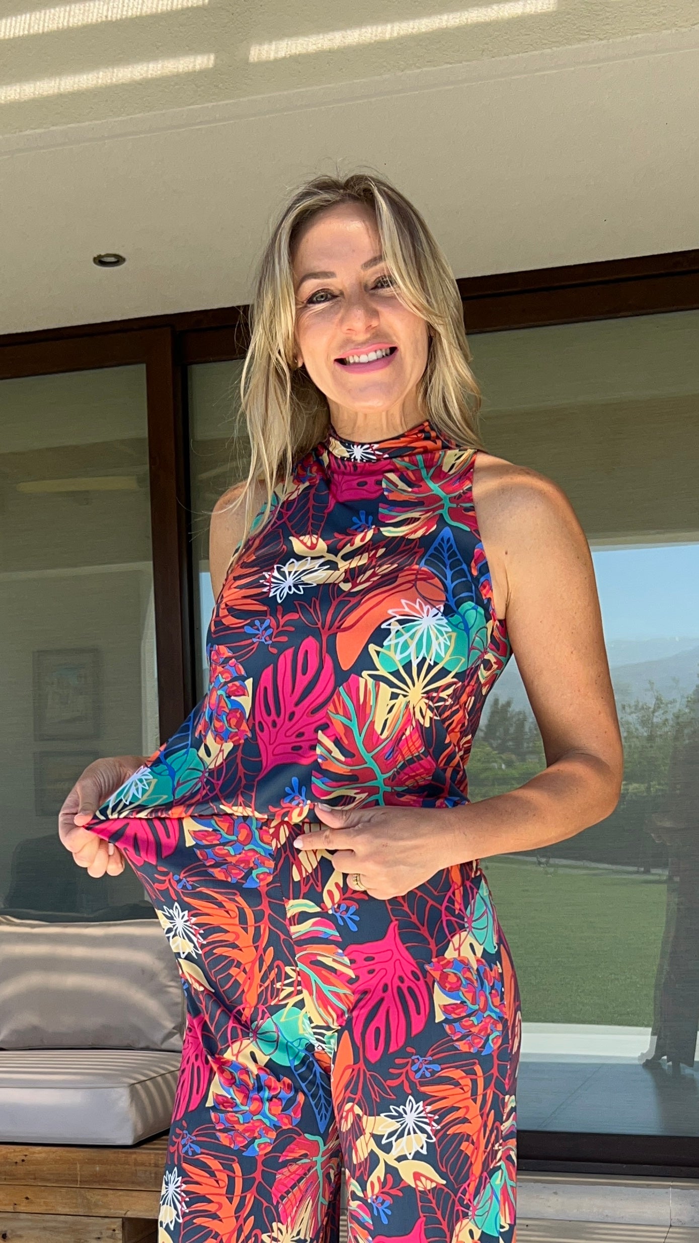 Enterito Halter Hojas del Bosque Fucsia y Naranjo