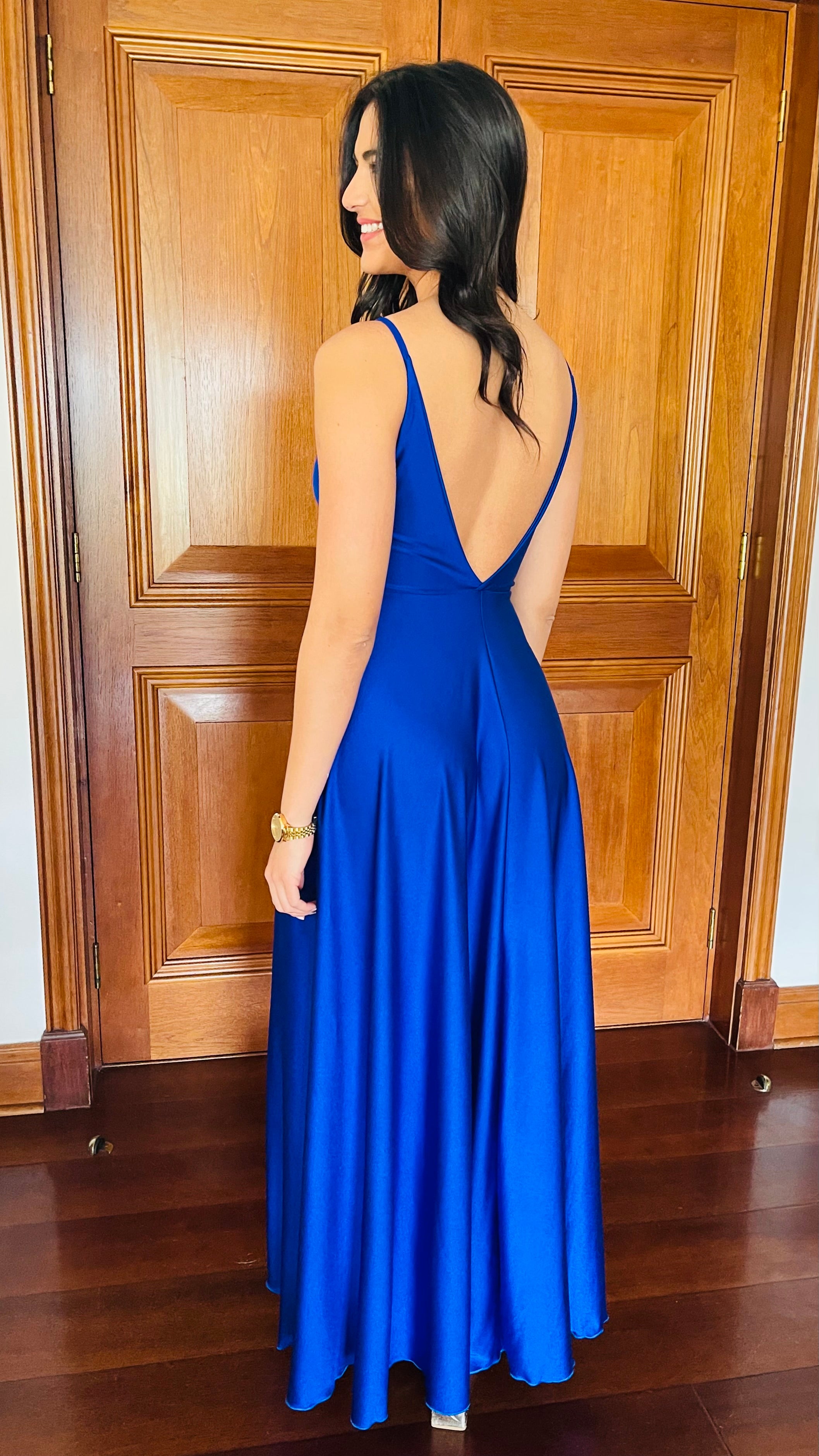 Vestido Amanda en V Dupont Azul Eléctrico