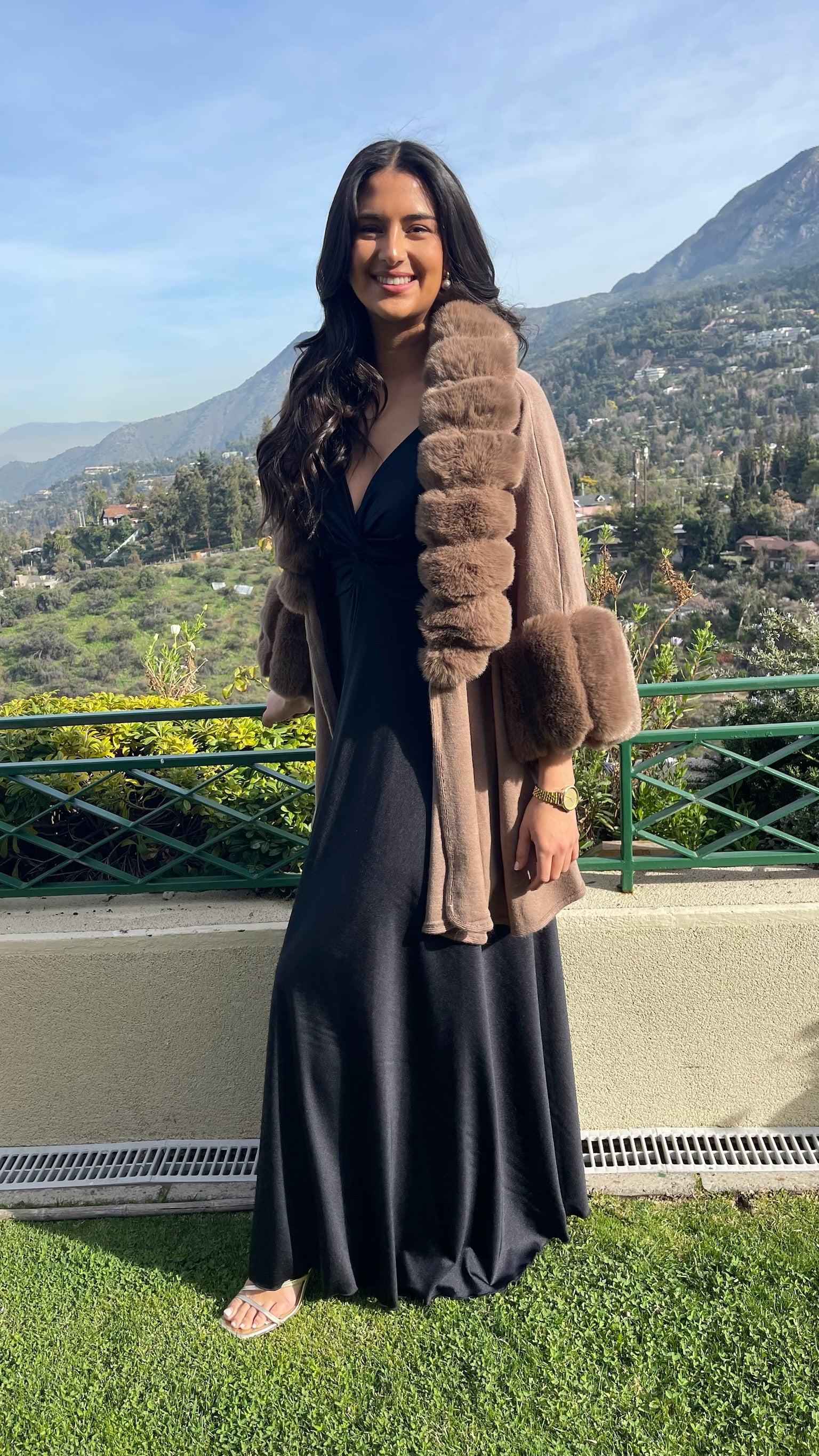 Poncho Gabrielle Taupé