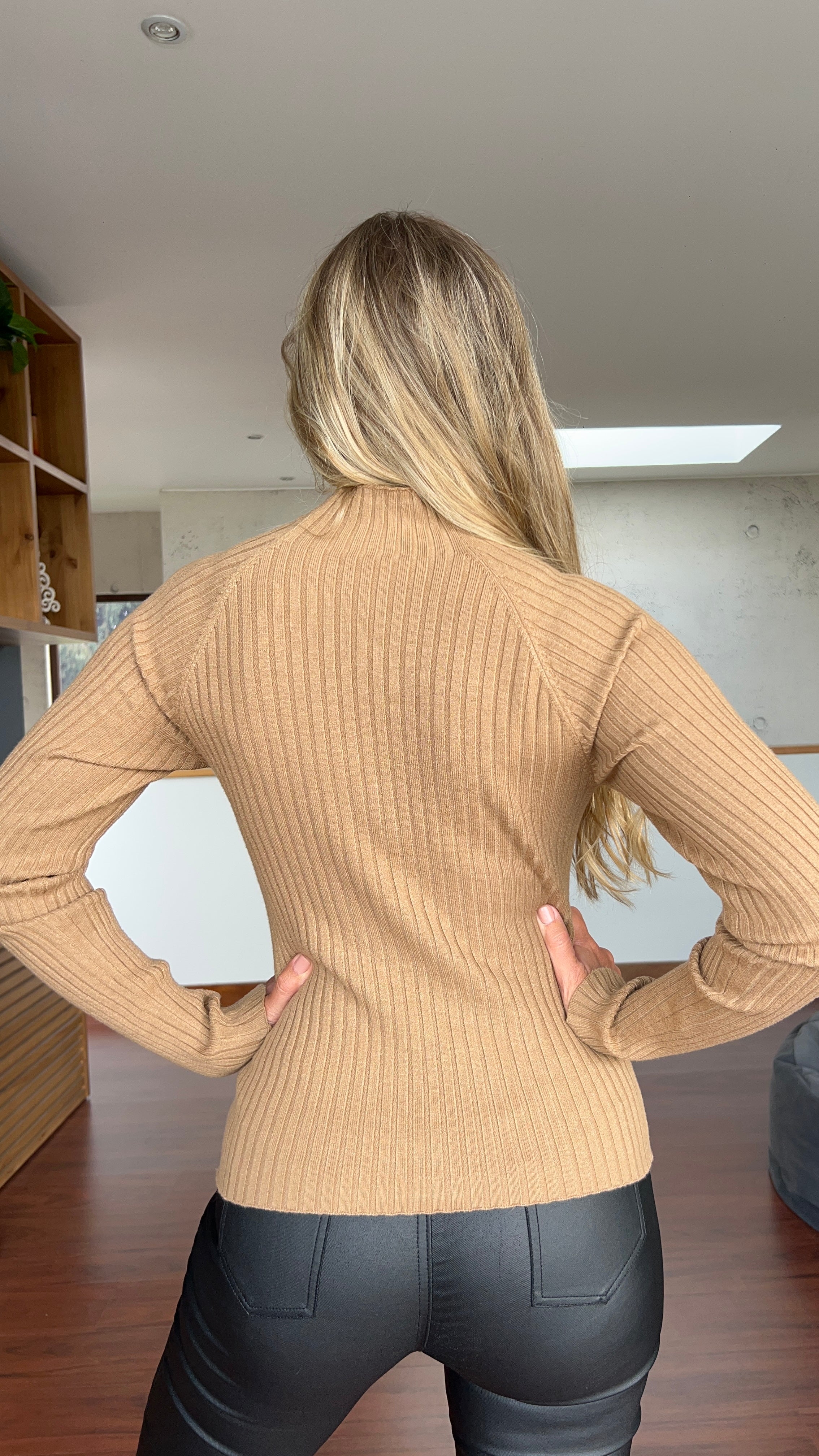 Polera Rossi Camel
