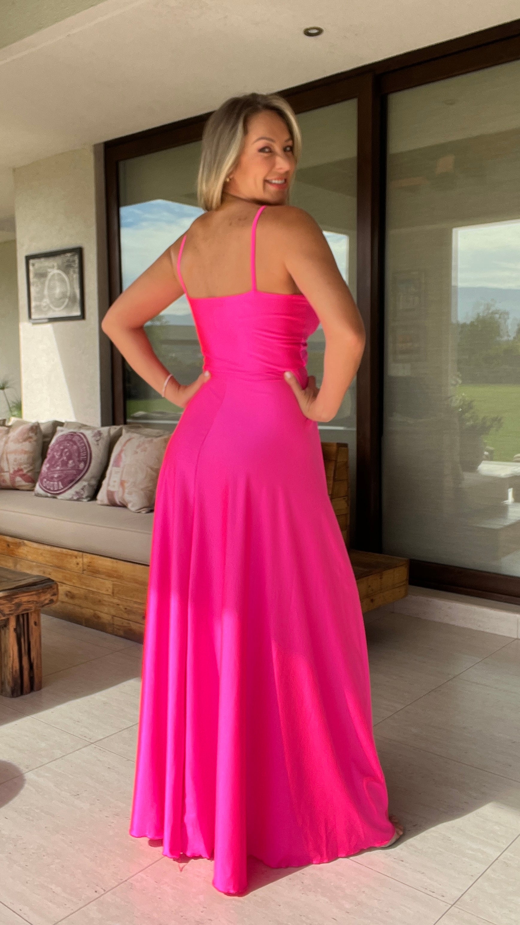 Vestido Amanda Dupont Pink Flúor | Vestido Largo de Fiesta Flúor 1| Amoramar.cl