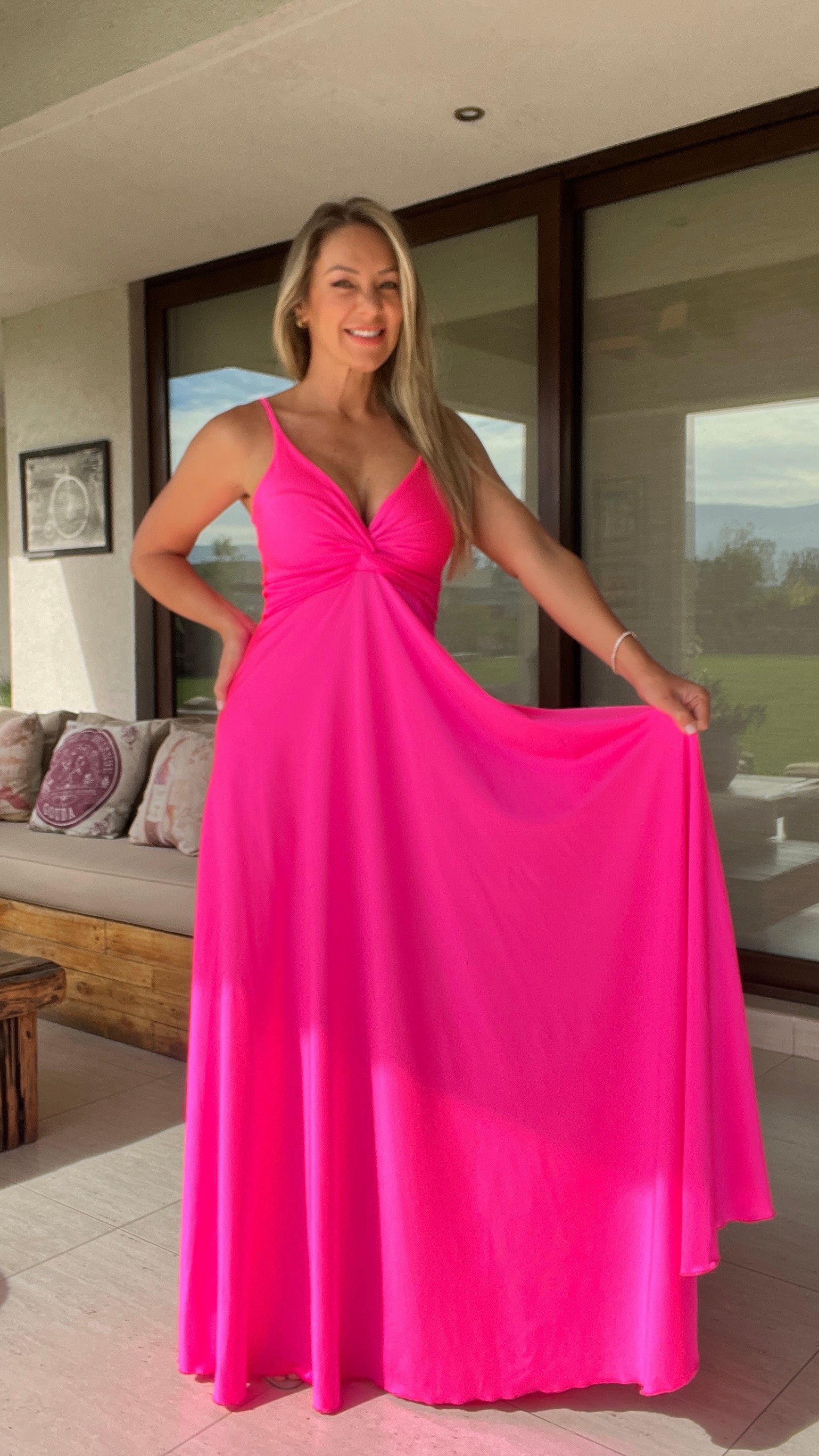 Vestido Amanda Dupont Pink Flúor | Vestido Largo de Fiesta Flúor 4| Amoramar.cl
