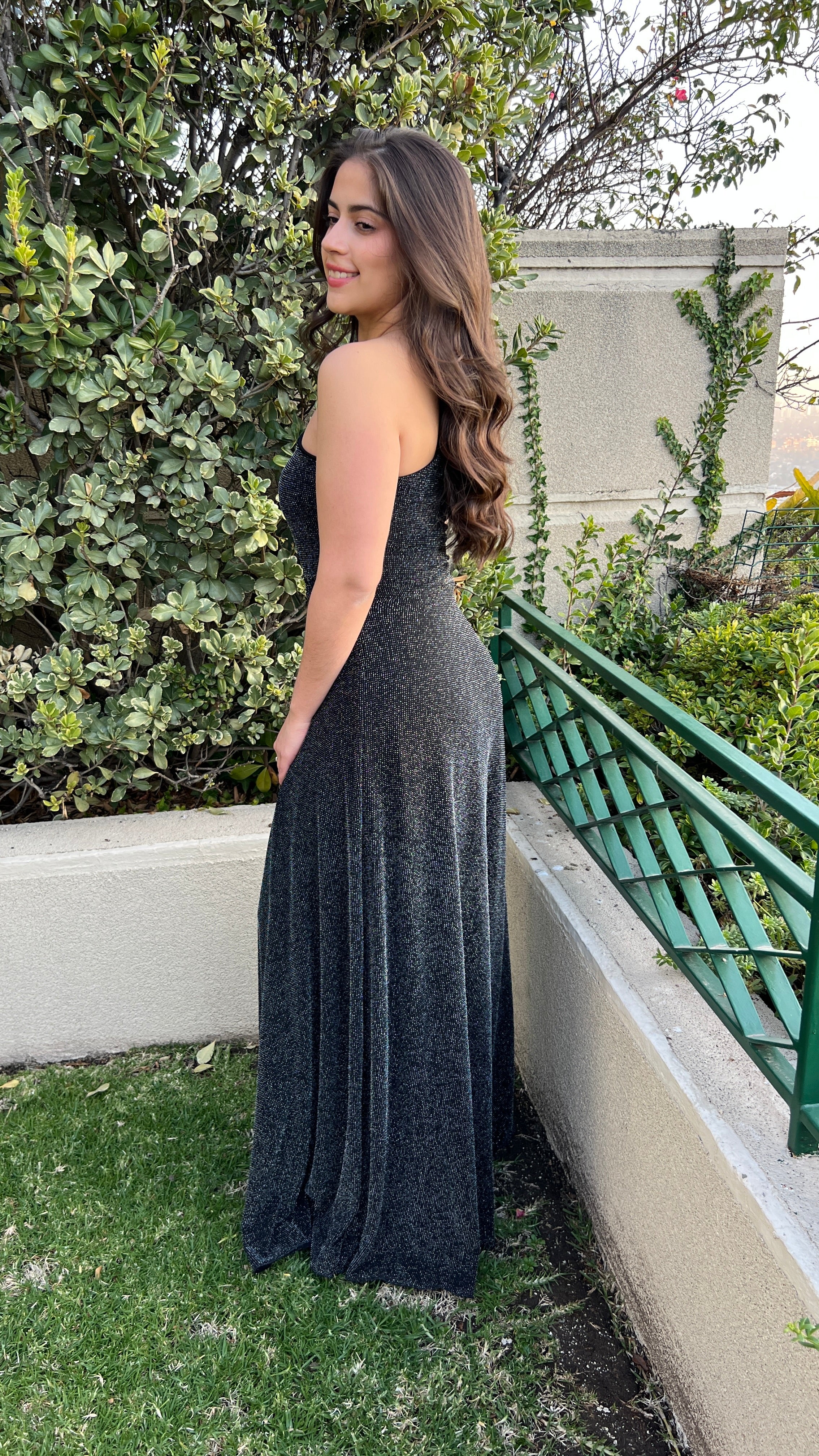 Vestido Isidora negro puntos plata| Vestido asimétrico negro fiesta brillos| Amoramar.cl 1