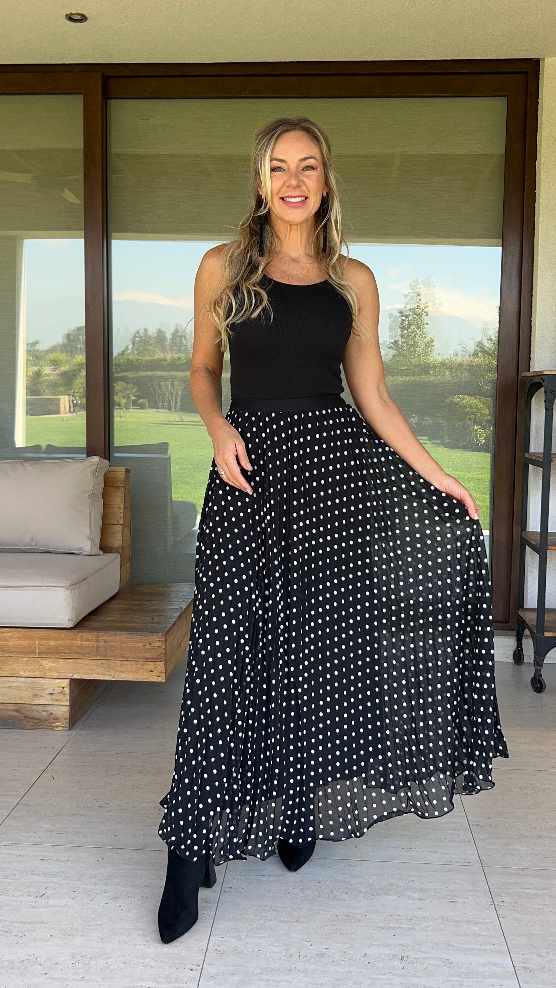 Falda Rosalía Negra con Lunares