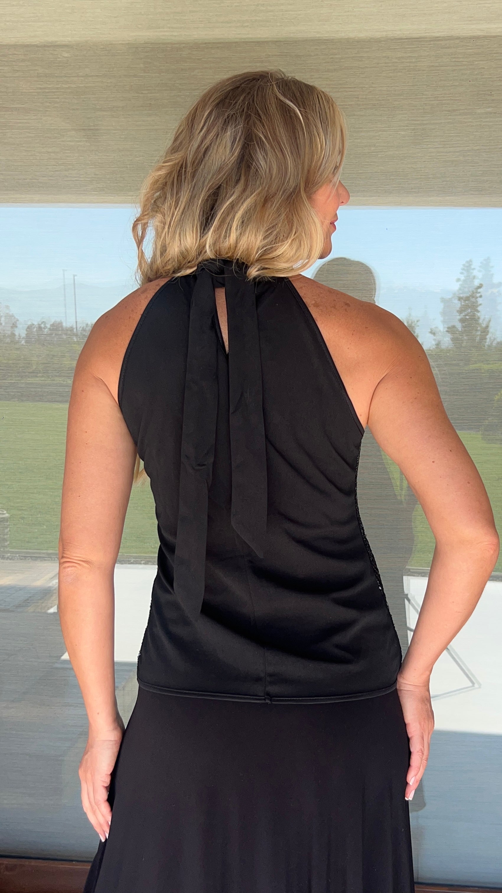 Top Halter negro de lentejuelas de fiesta, Gina| Amoramar.cl 2