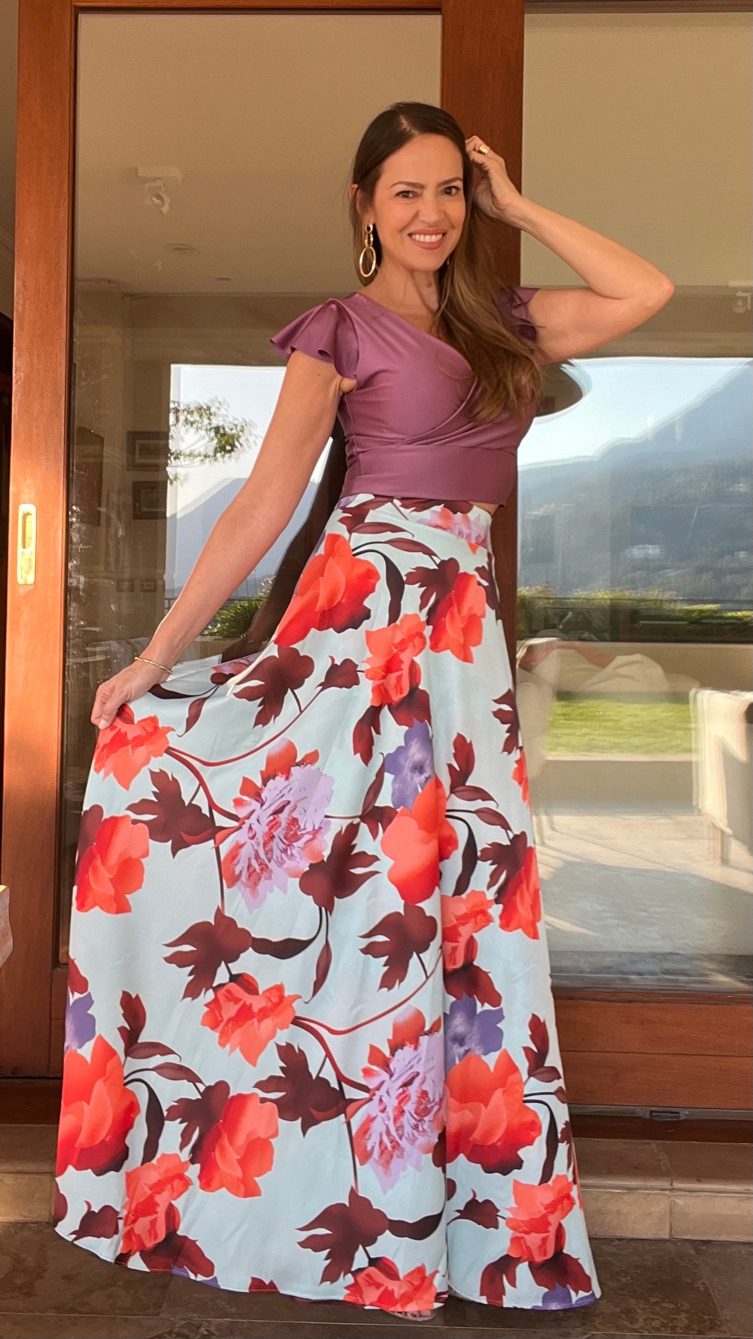 Falda Piel de Seda Flores Naranjo Café | Amoramar.cl 2