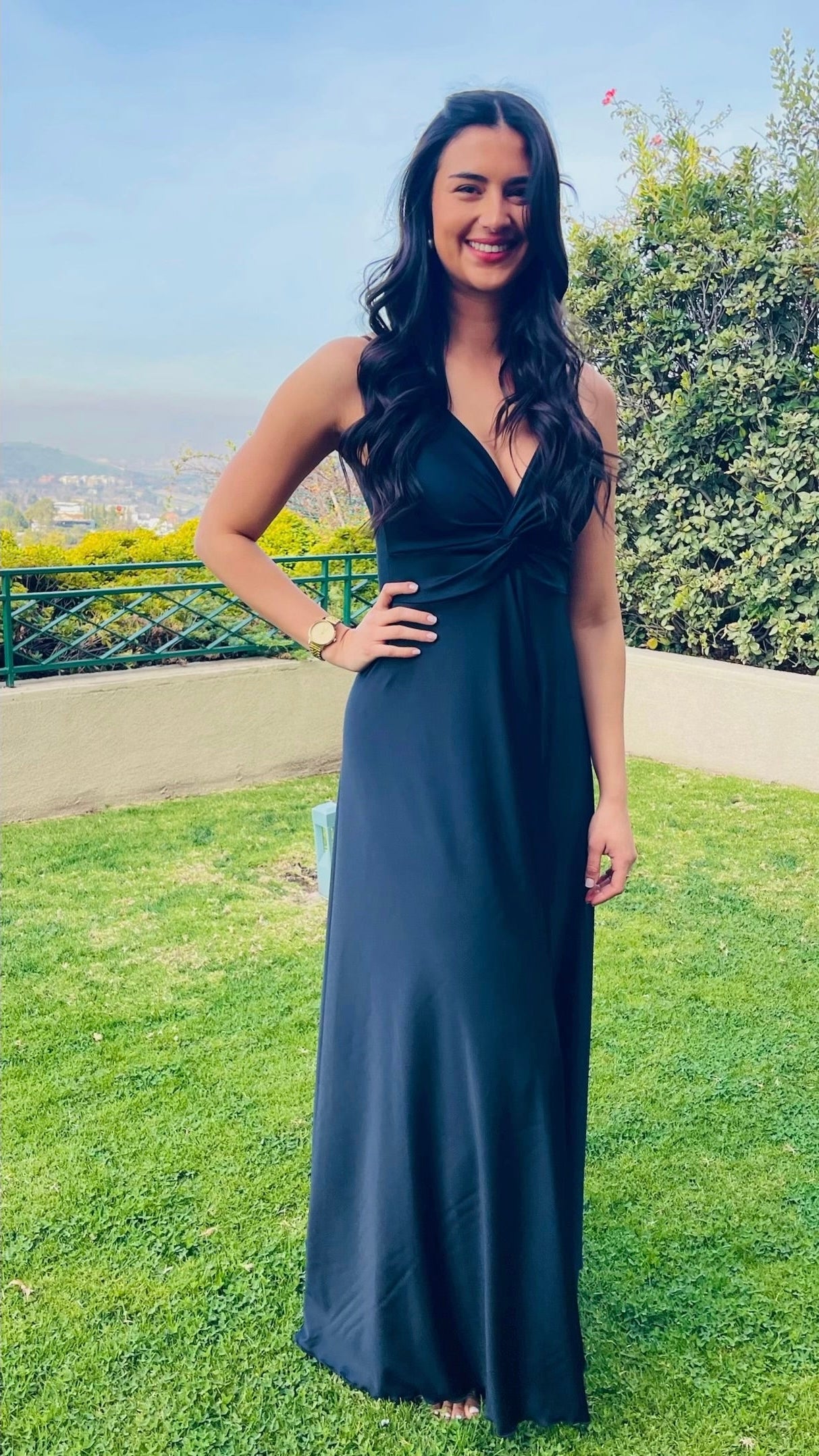 Vestido Amanda en V Dupont Negro