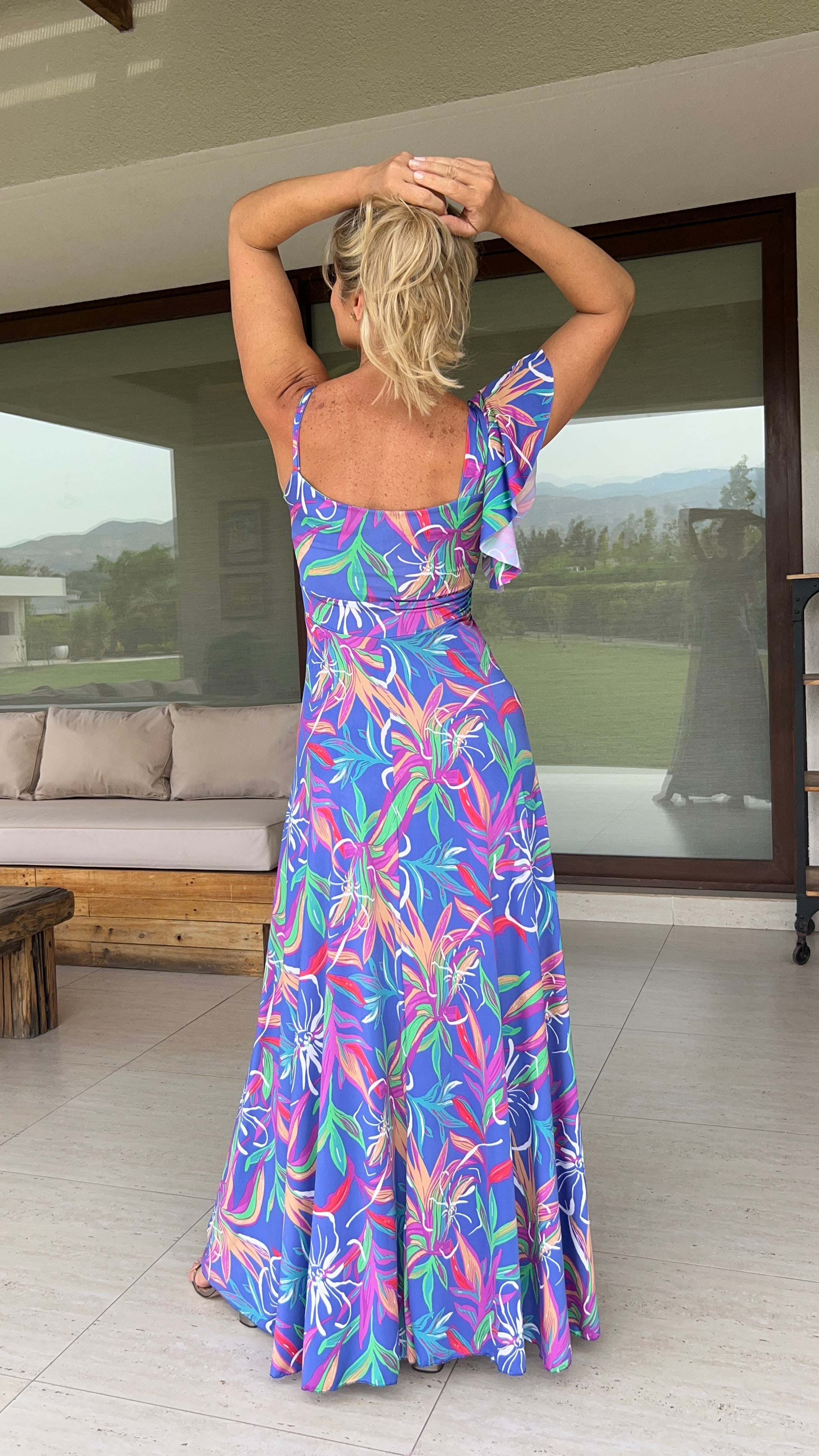 Vestido Amalia Azul Flores Verde, Magenta, vestido mujer largo con tirantes. Amoramar.cl 1